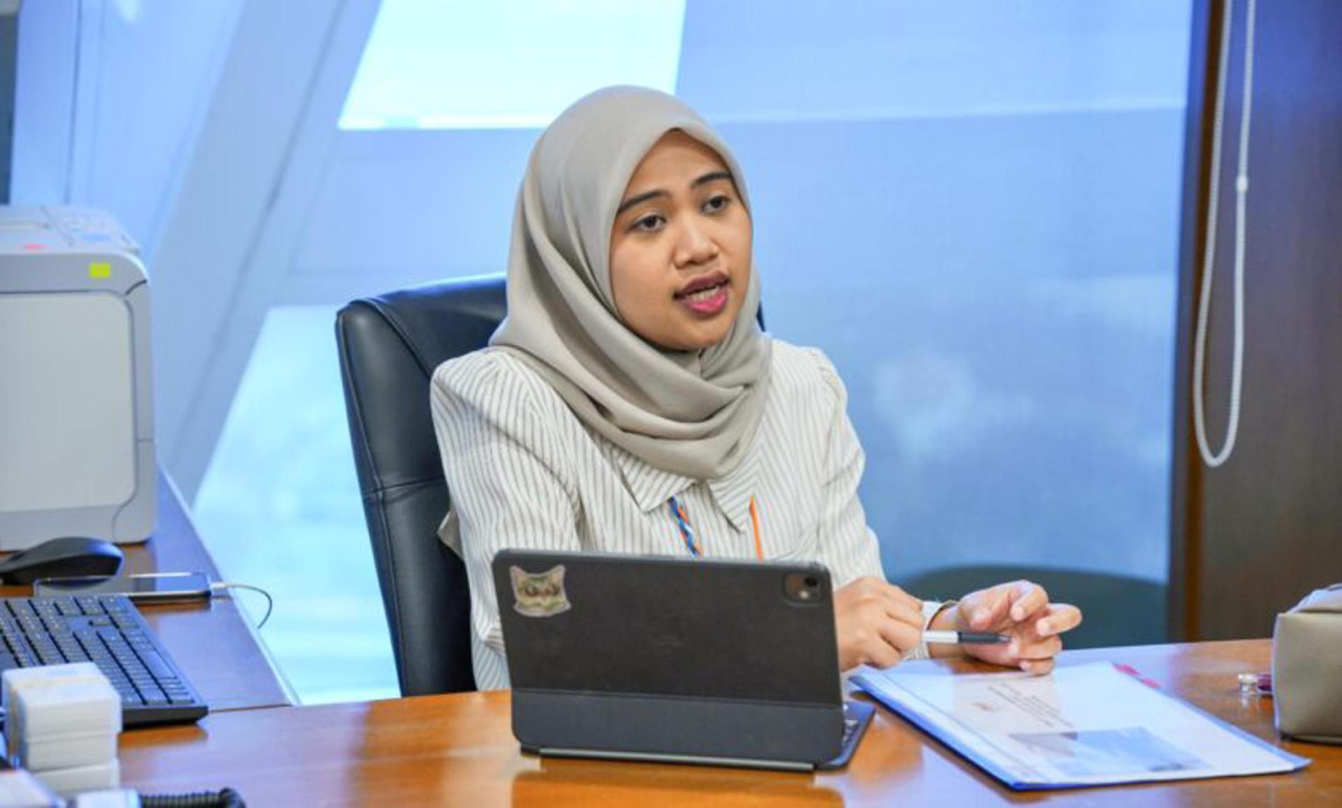 莎希拉强调，掌控国语的良好能力以及对国家历史的深入理解，对维系多元社会的和谐至关重要。