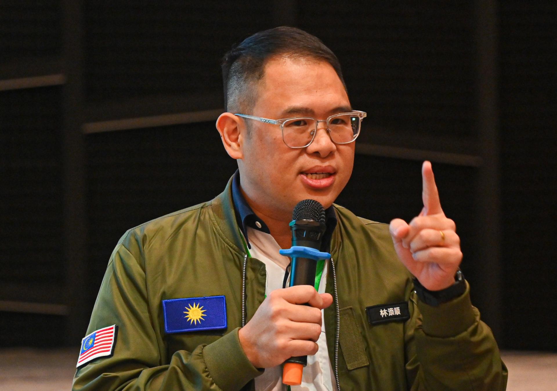 林添顺严厉批评《2026-2035年国家教育蓝图》缺乏完整的教育发展方向，资讯不清晰，反而让人民陷入更大的混淆与不安。