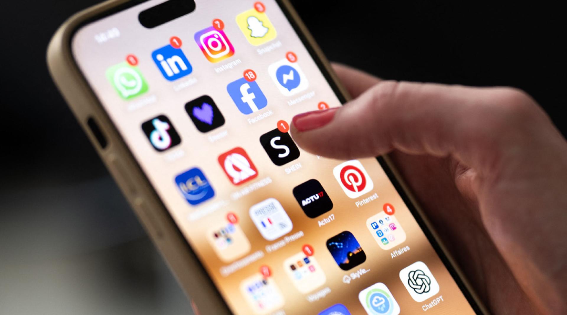 英国、丹麦、西班牙和希腊等国也正在研究澳洲的社群媒体禁令。