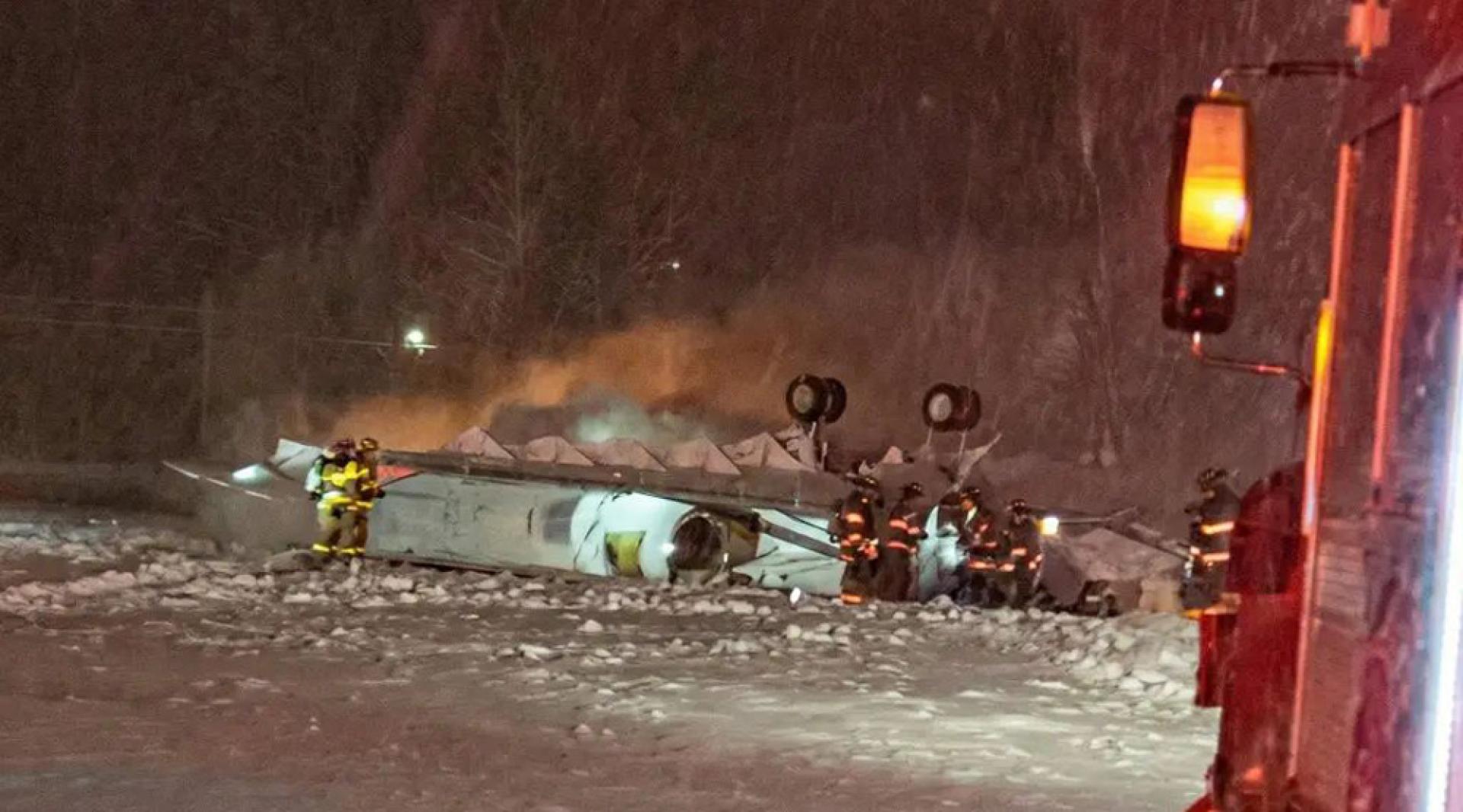 机上6人全遇难。