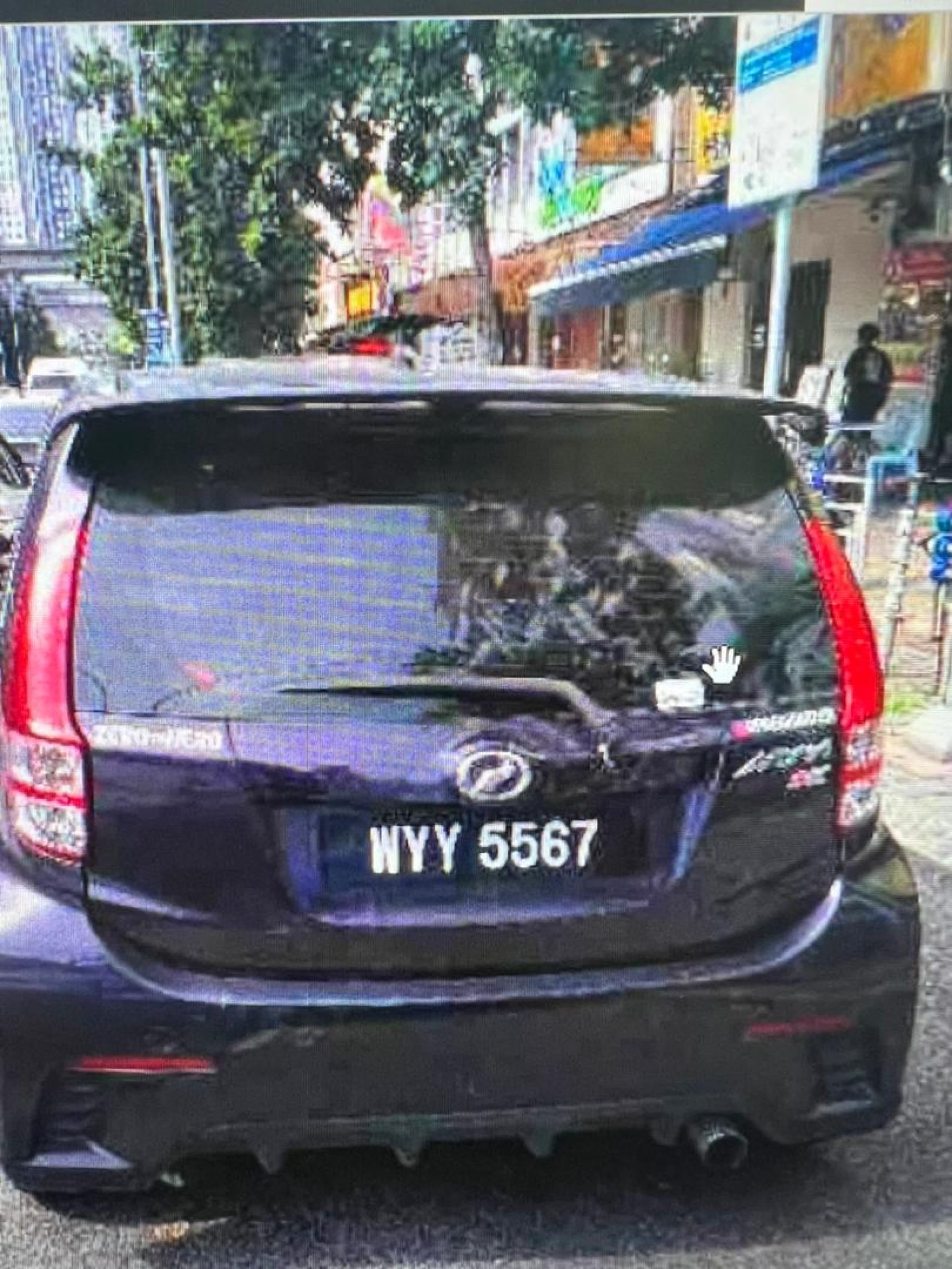 事主出示有关疑似遭人冒用的同一车牌号码和同款车子。