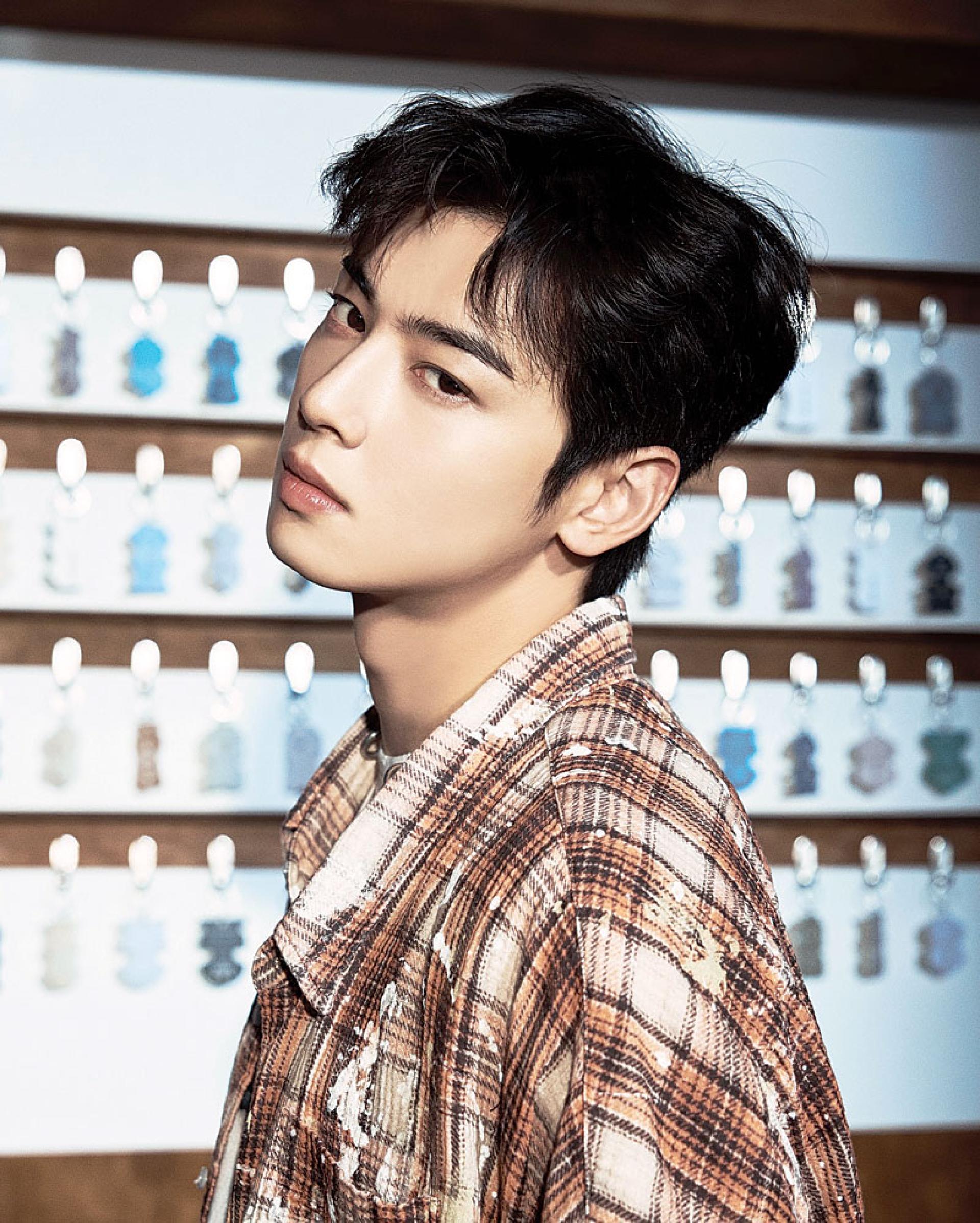 车银优发声道歉，强调配合调查。