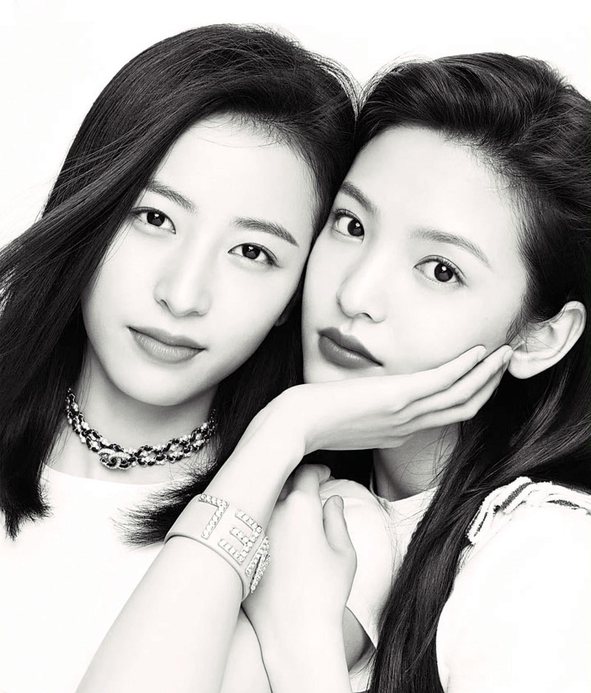 章若楠（右）与周雨彤早在入行之际就认识。