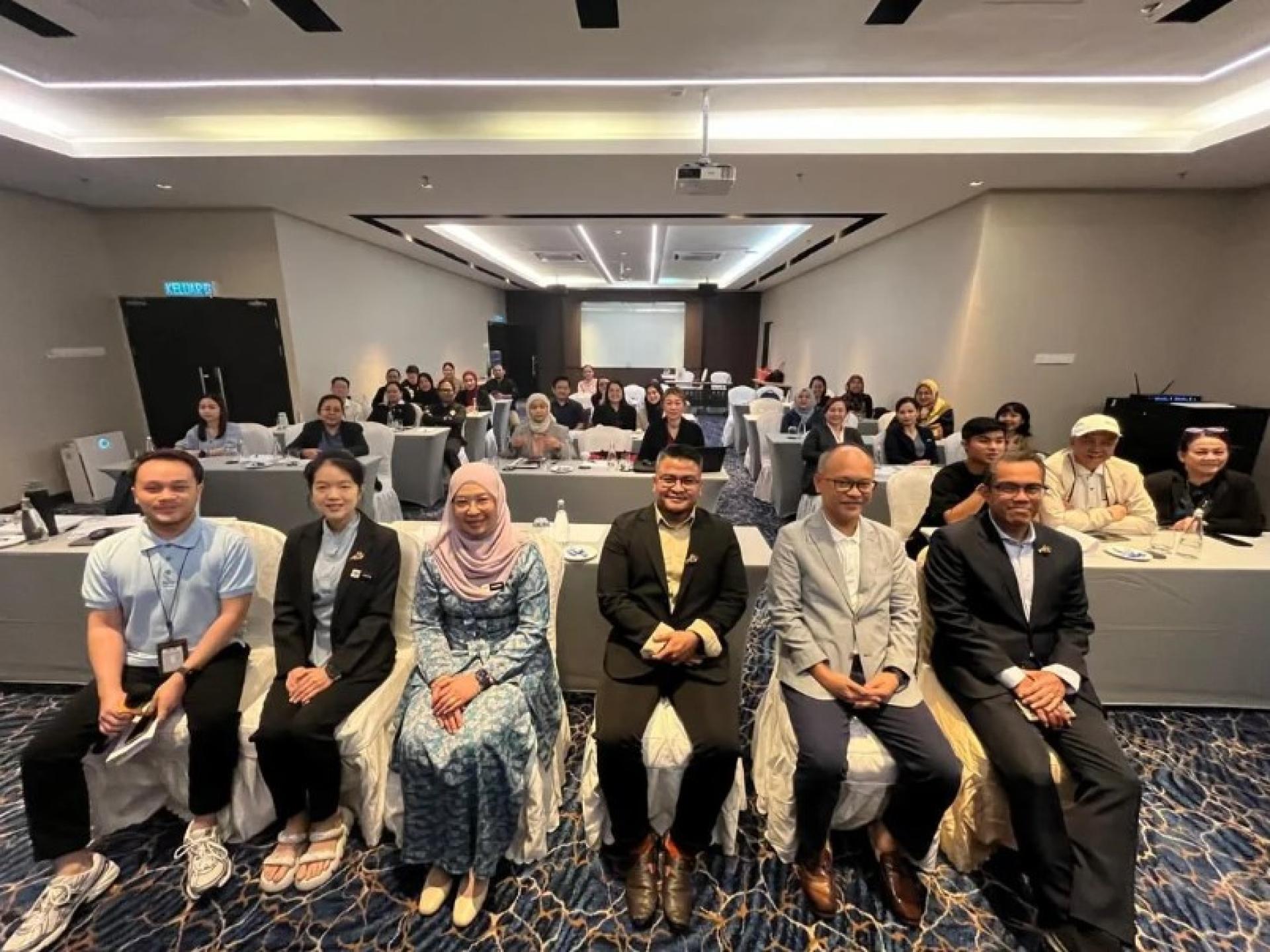 研讨会现场：职场HIV/AIDS管理研讨会在Riverside Majestic酒店举行。