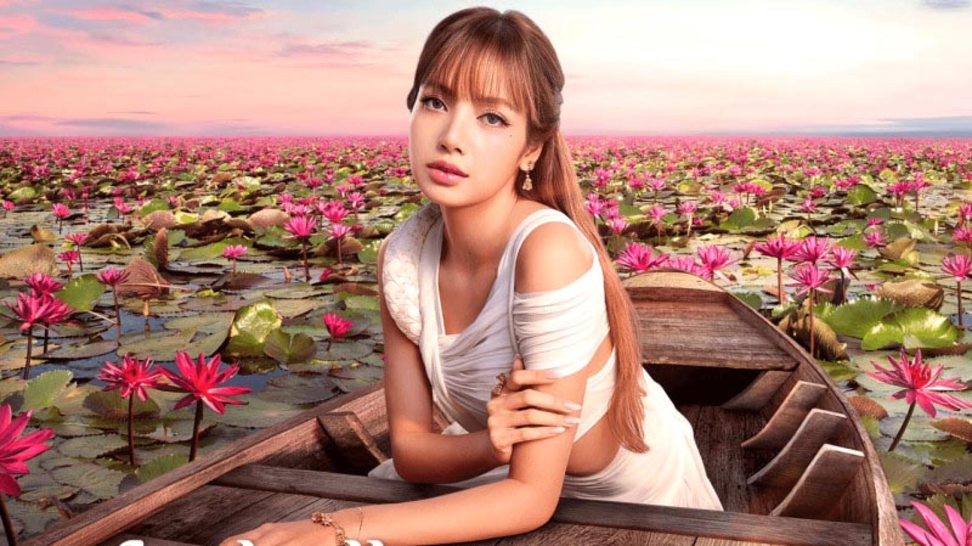 泰国观光局邀来BLACKPINK团员Lisa宣传家乡，却因以AI照呈现遭网友挞伐。