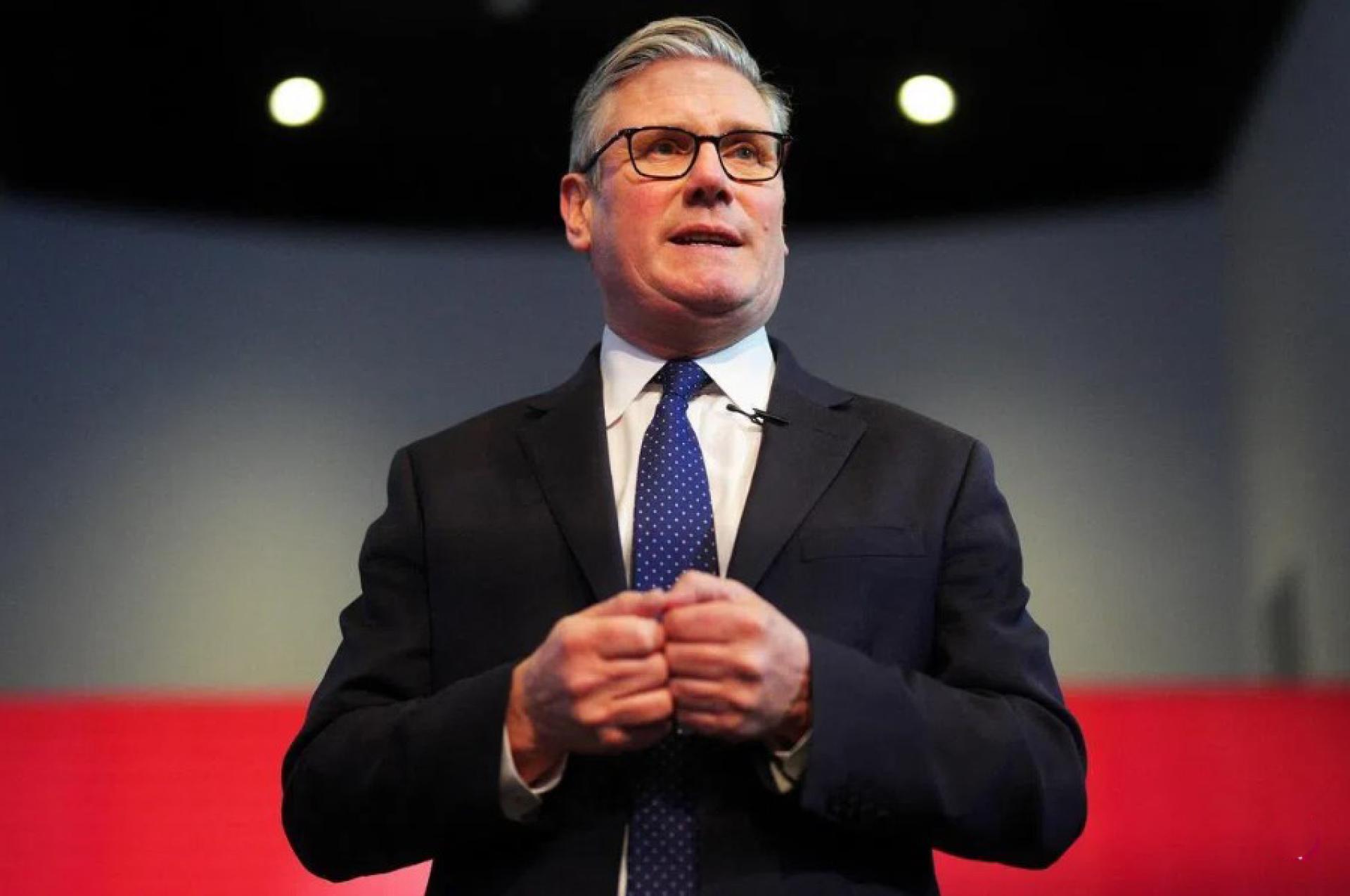 斯塔默说，无论是欧盟安全援助基金还是其他倡议，对于欧洲，包括欧盟和其他欧洲国家来说，加强合作是明智之举。