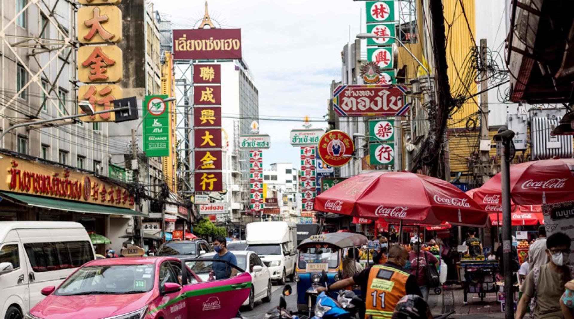 公告说明，春节庆典属于传统节庆活动，充满欢庆、热闹与娱乐氛围，与当前全国哀悼的肃穆气氛并不相符。