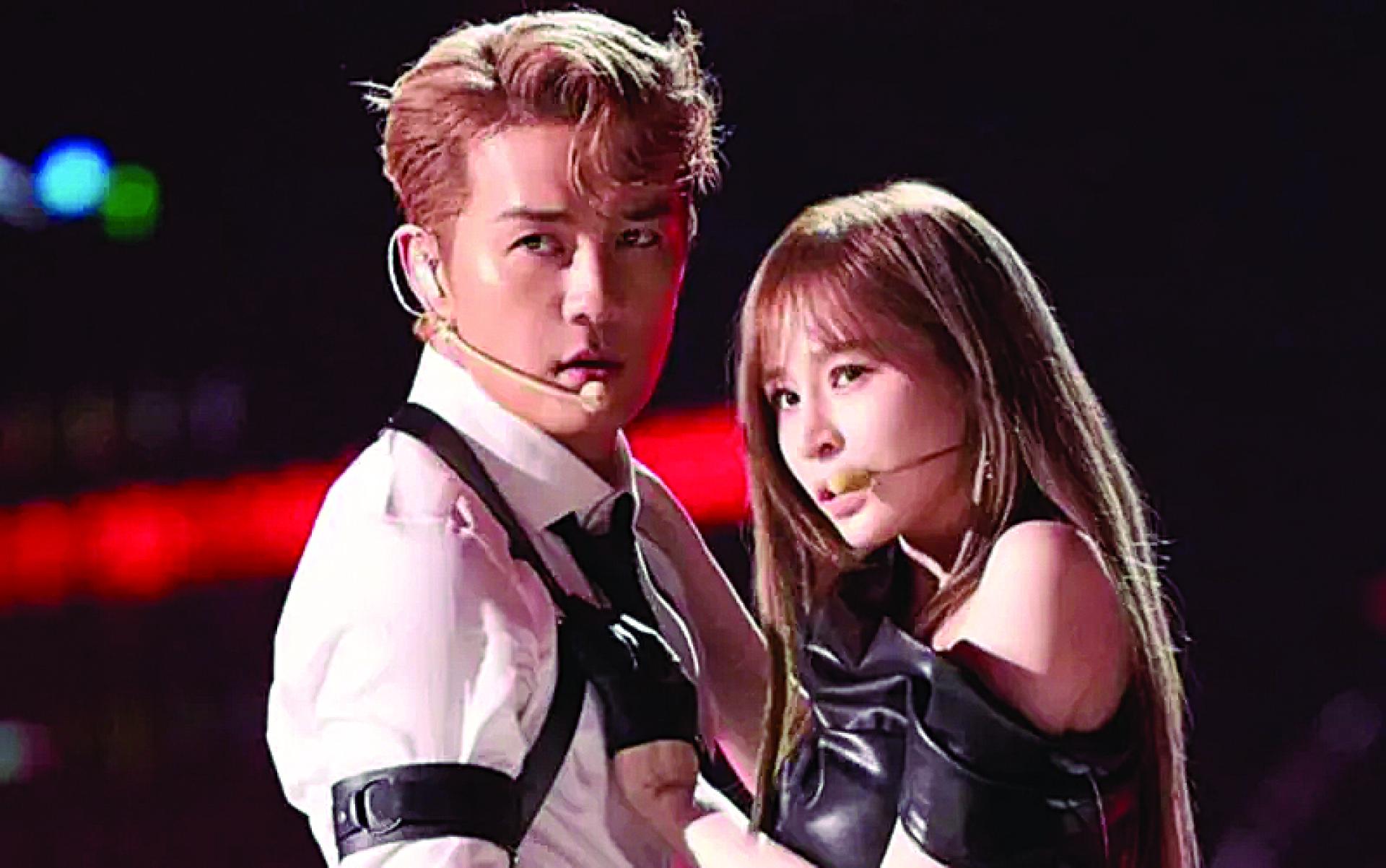 王心凌、吴克群数度合体演出。