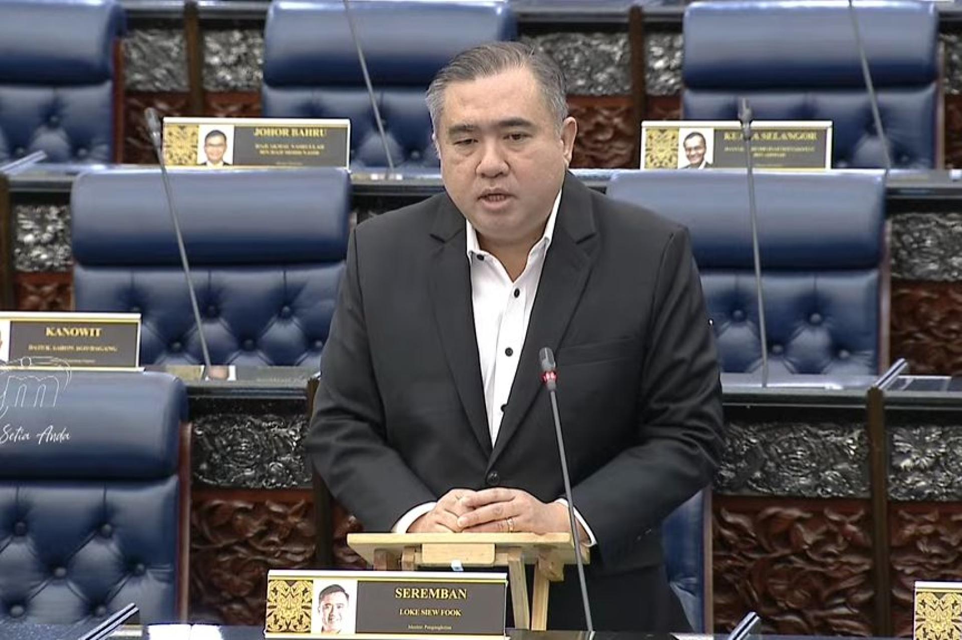 陆兆福：砂拉越州政府财力充足，甚至计划以一次性付款方式向联邦政府支付18亿令吉接管民都鲁港务局。