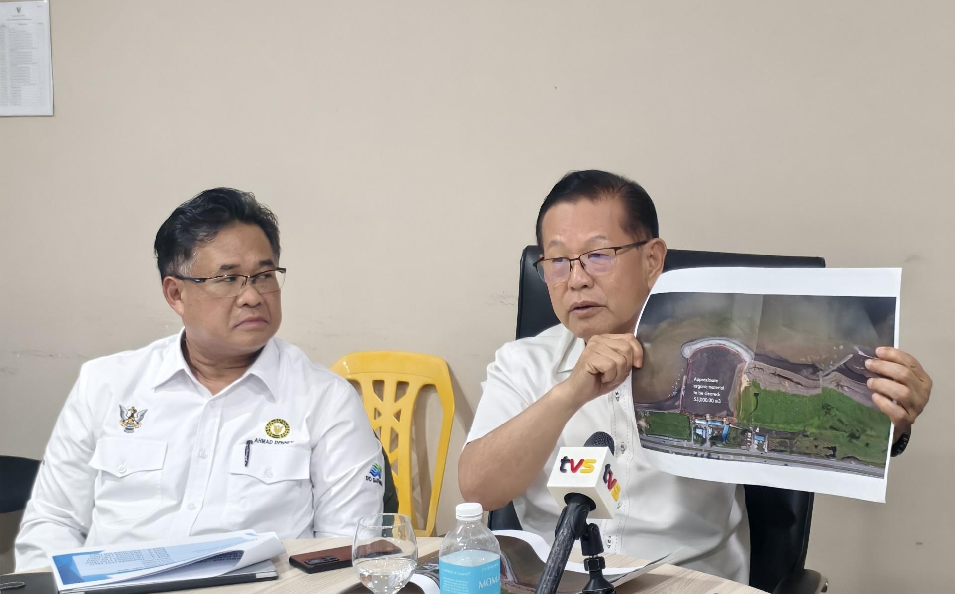 拿督斯里李景胜汇报甘榜巴杜沙都海边侵蚀与淤积情况，促三机构联手治水。