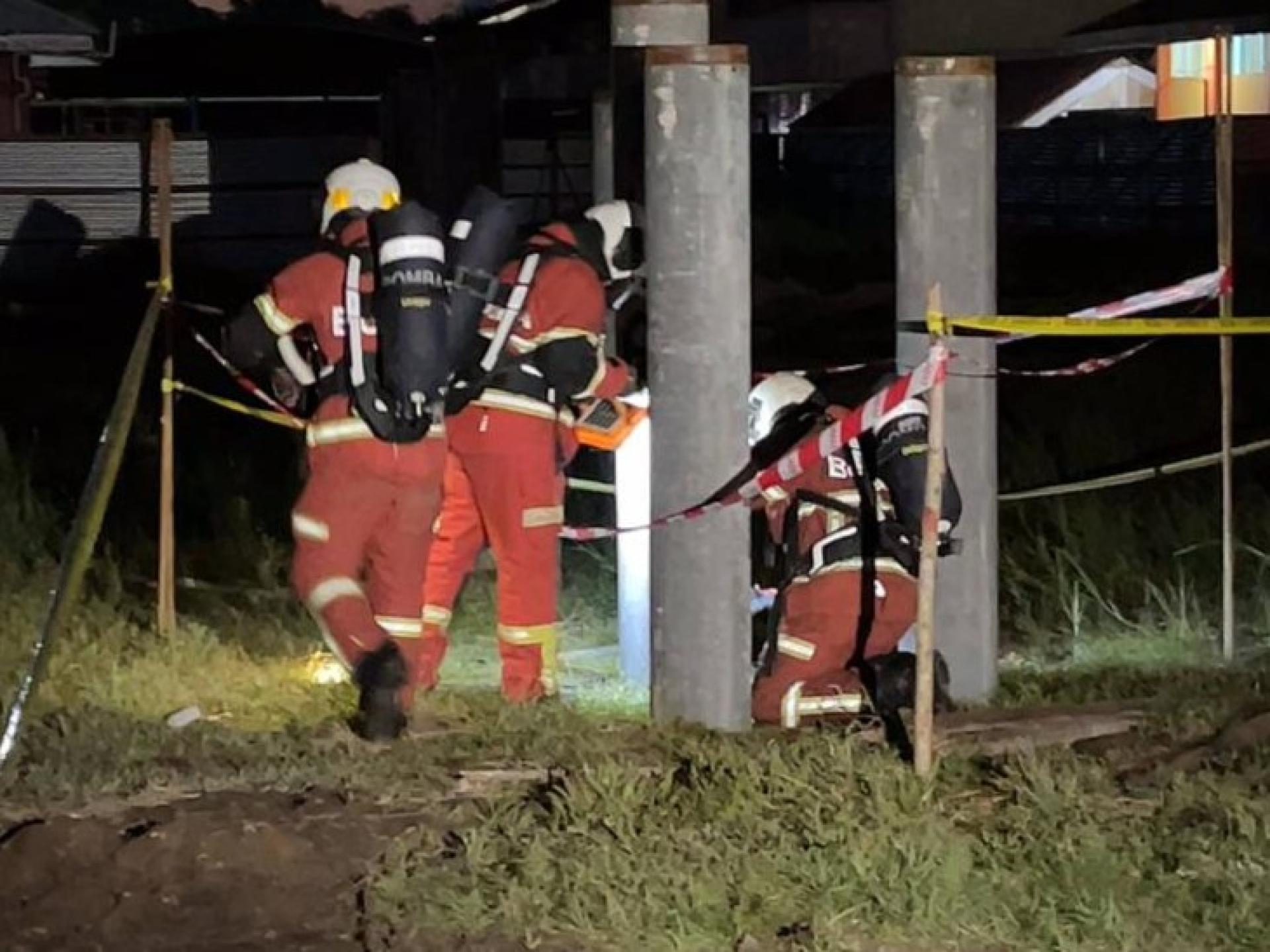 消防局的危险物质处理单位于当晚抵达现场进行气体检测。