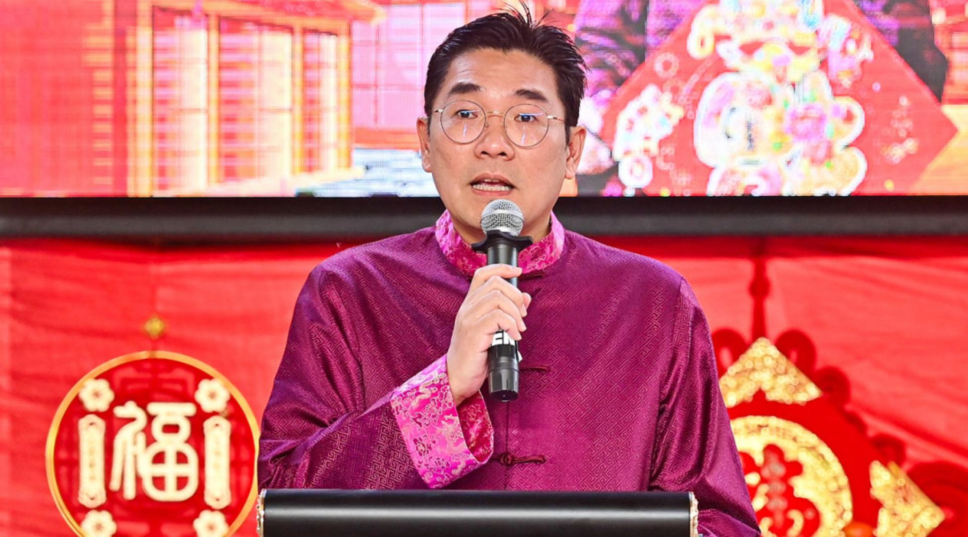 沈志勤透露，首相、雪州大臣及农粮部副部长等人，正积极斡旋雪州禁止养猪课题。