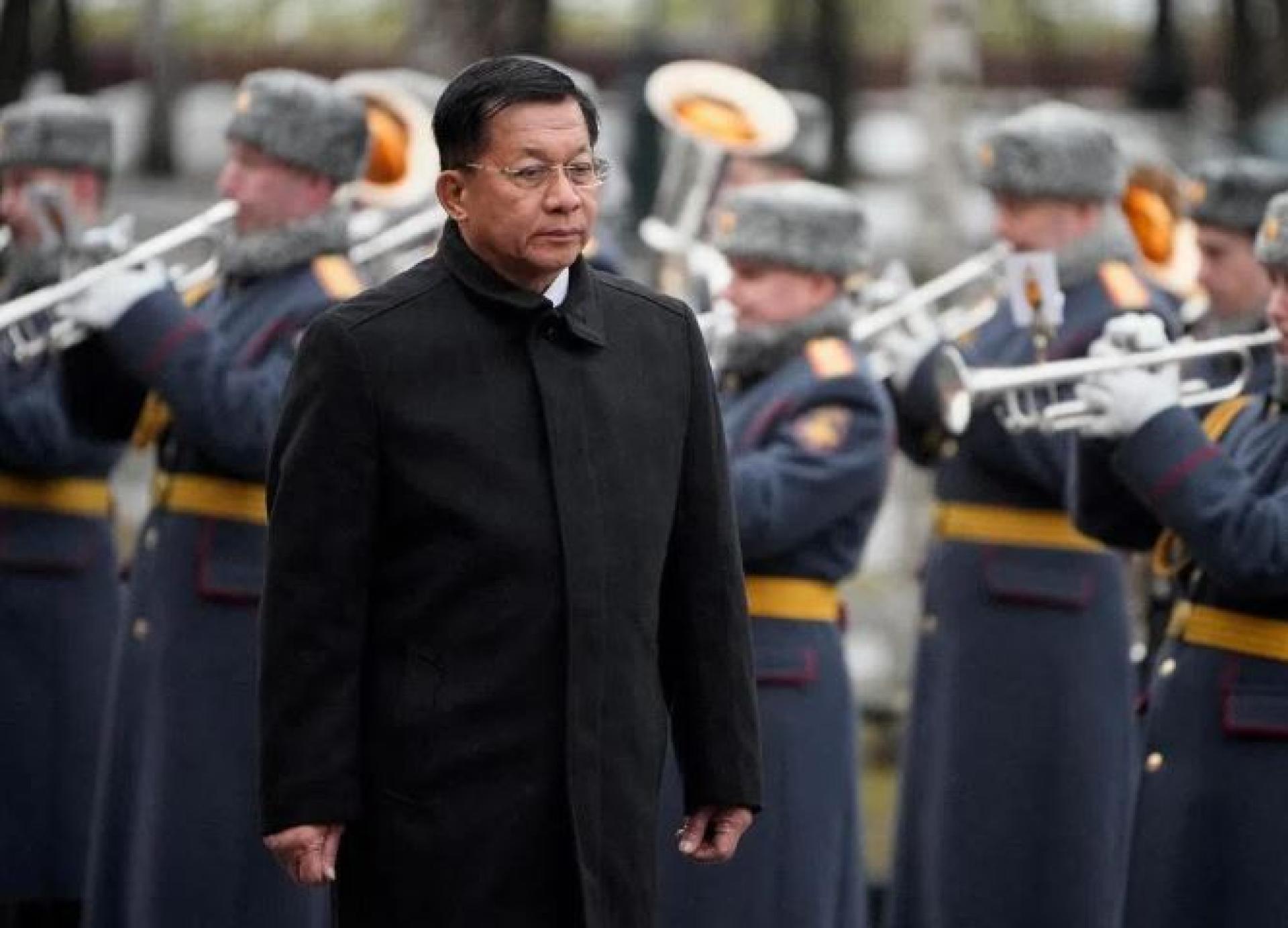 缅甸军方最高领导人敏昂莱的亲信敦敦南，涉嫌向诈骗团伙收取保护费，据称已被开除军籍。敦敦南原任内政部长，上个月底已被免职。（档案照片）