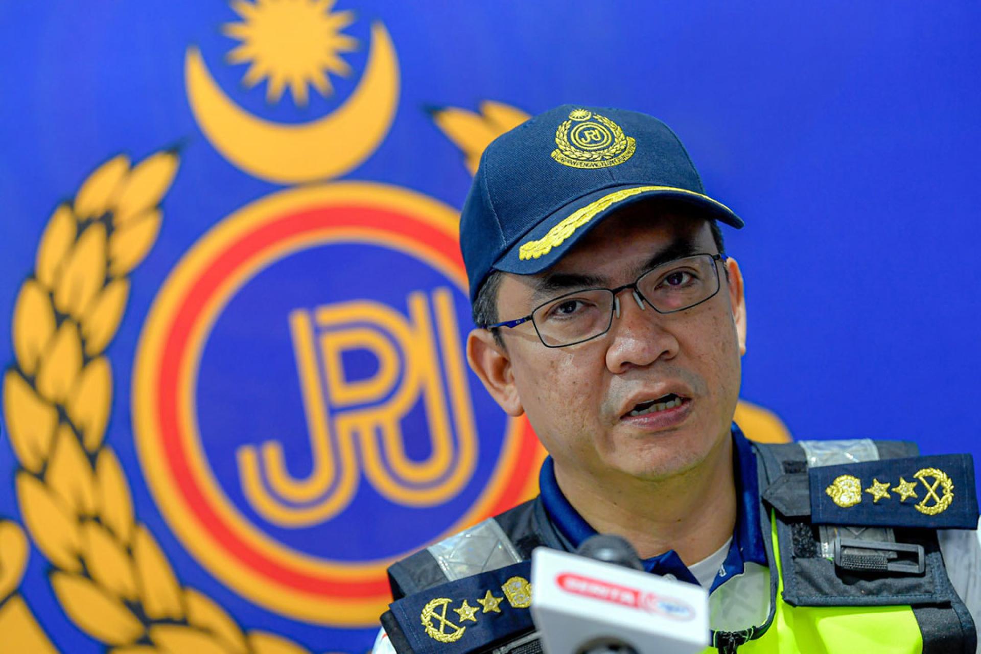 阿兹林：为保障道路使用者安全，将展开2026年农历新年特别行动，确保所有重型商用车辆遵守限速装置（SLD）的安装和运行规定。