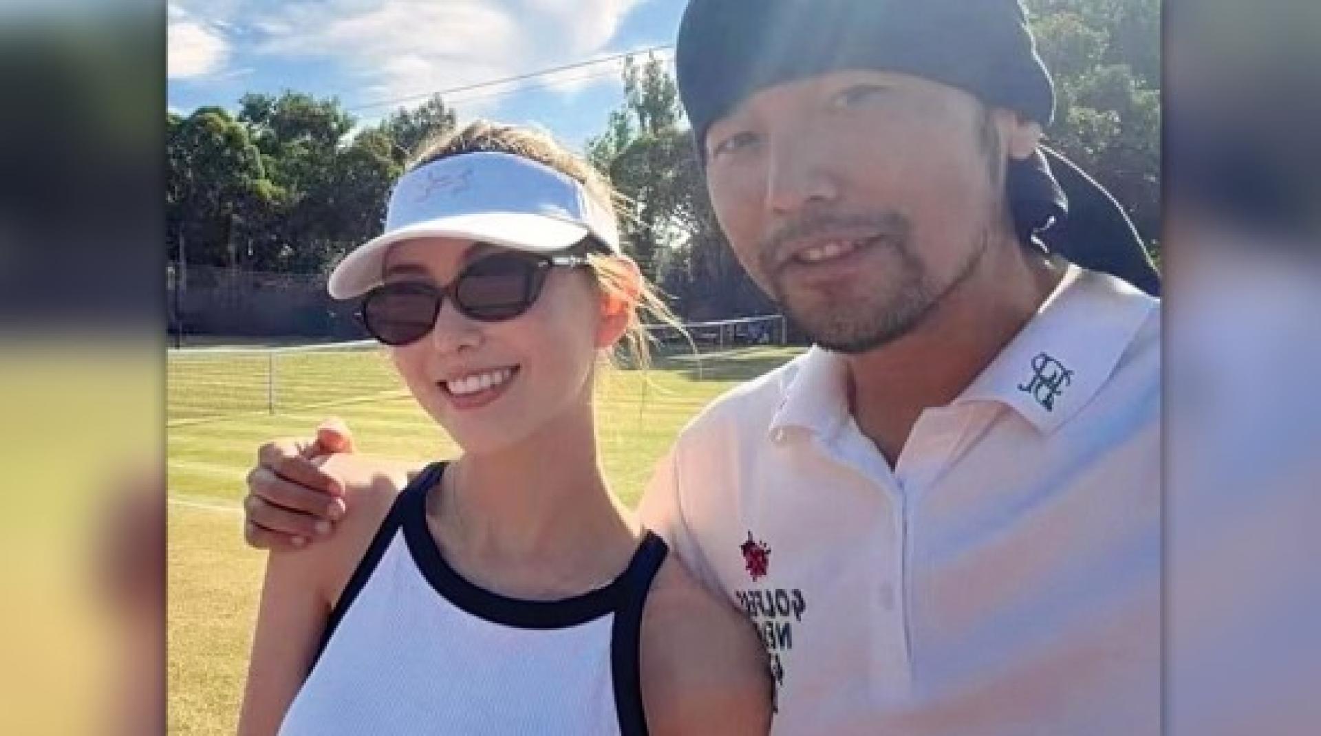 昆凌透露和老公周杰伦报名网球赛庆祝情人节。