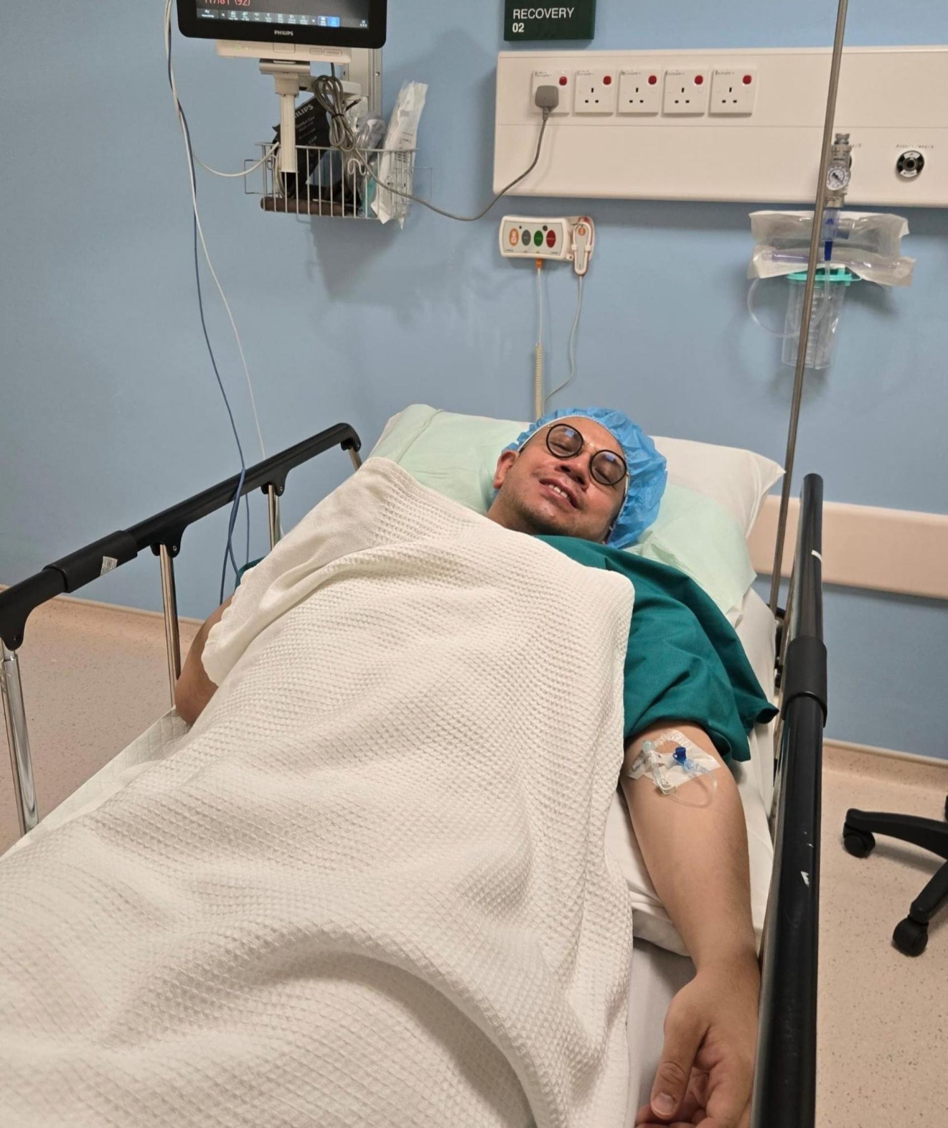 沈志强身体不适，于大年初四入院接受治疗。