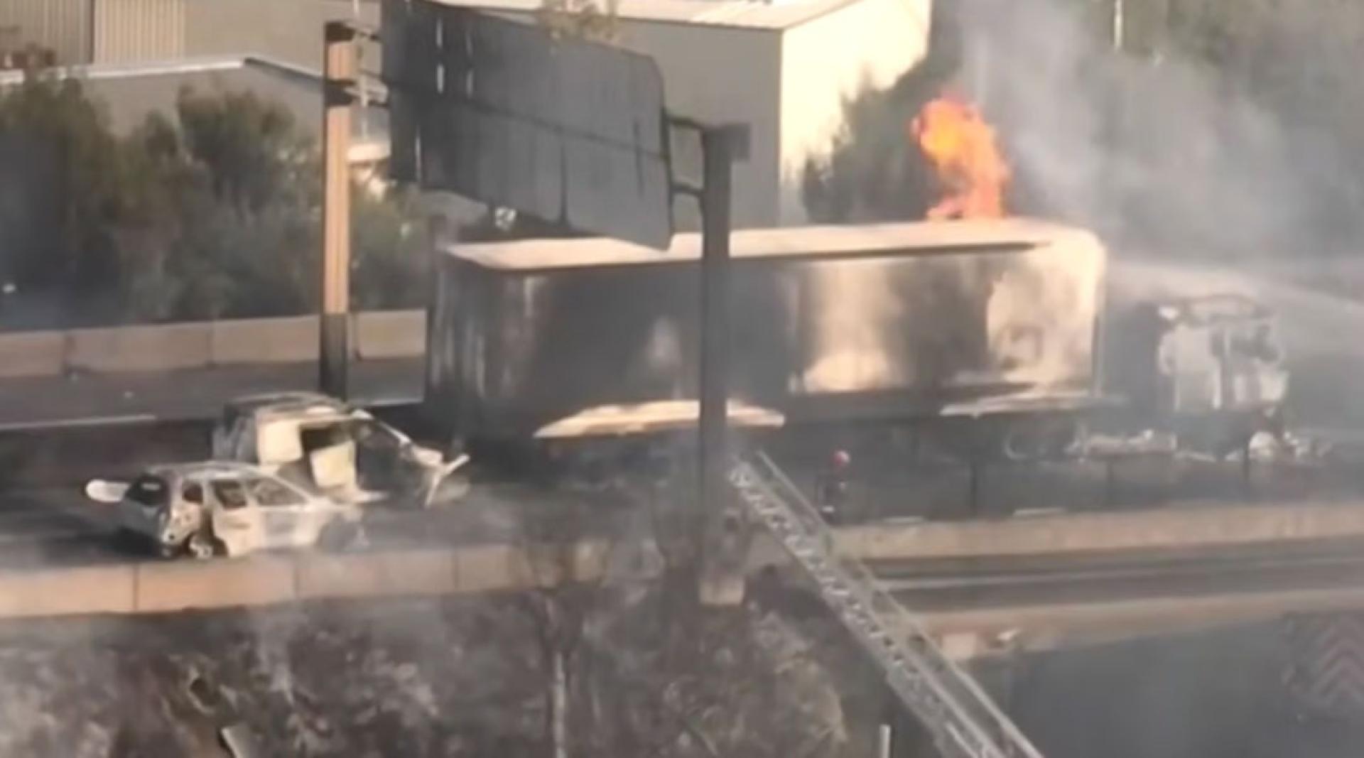 火势覆盖范围约200米。（视频截图）