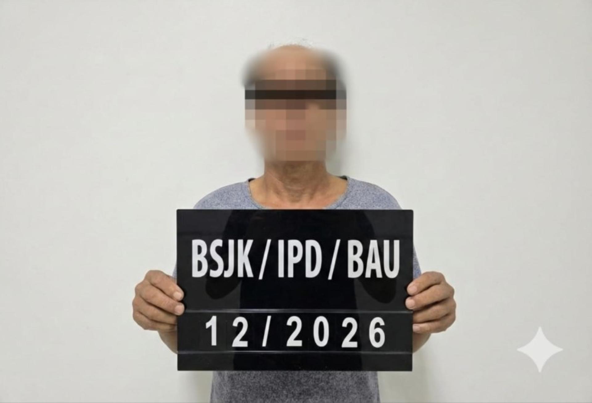 两名嫌疑人因涉嫌在电商诈骗案和电话诈骗案中充当“账户马仔”而被捕。