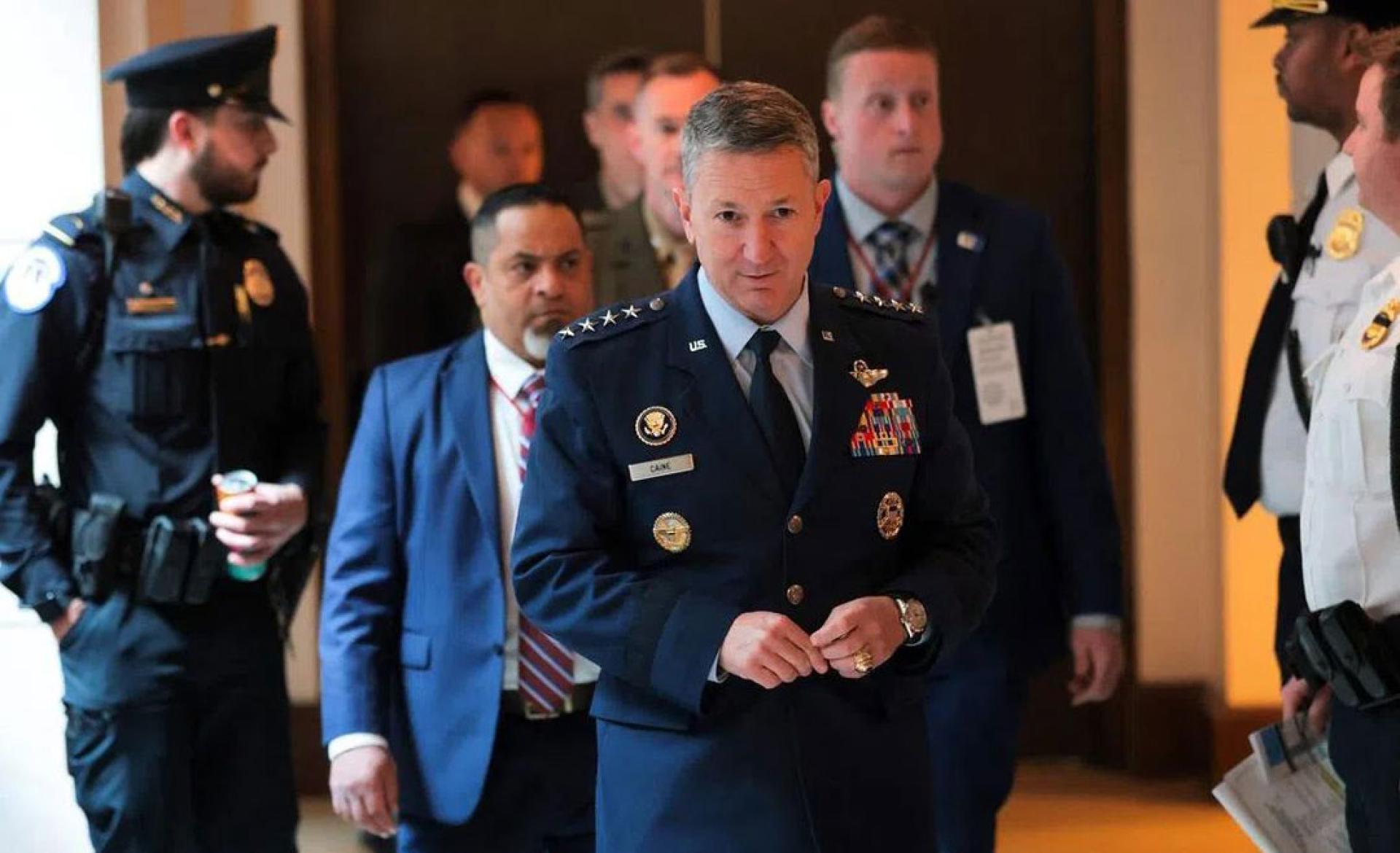 凯恩怕美军对伊朗的战争中深陷泥淖。