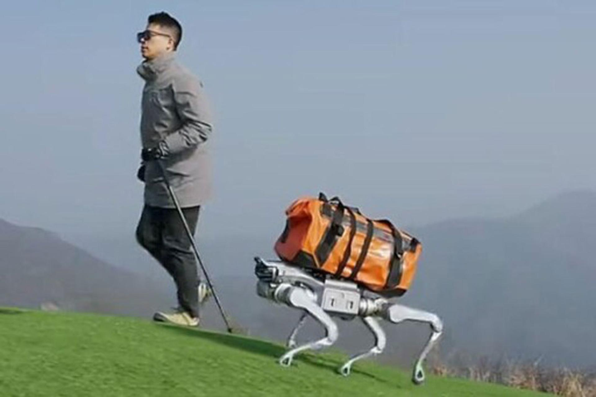 “Unitree As2”可负载15公斤物件，续航超过13公里。