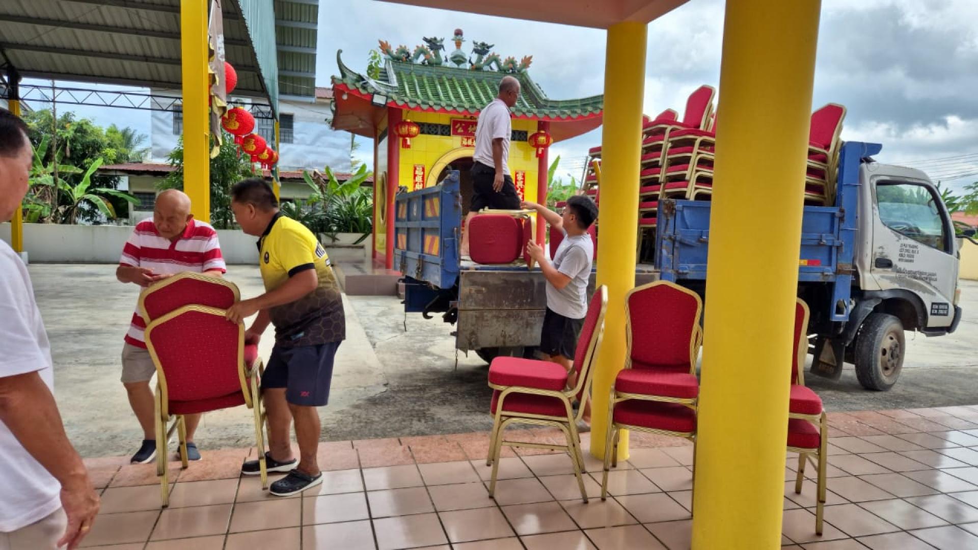 美里天尊殿佛教会新春晚宴筹备工作正做最后冲刺。