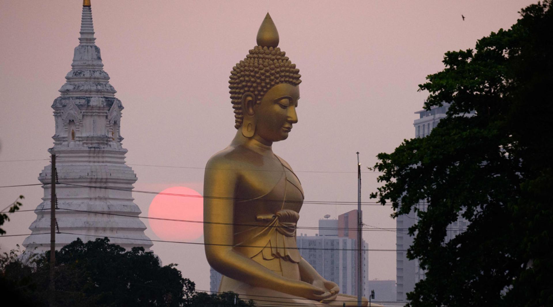 业界预测，若冲突未见平息，泼水节的国际观光收益将受损。