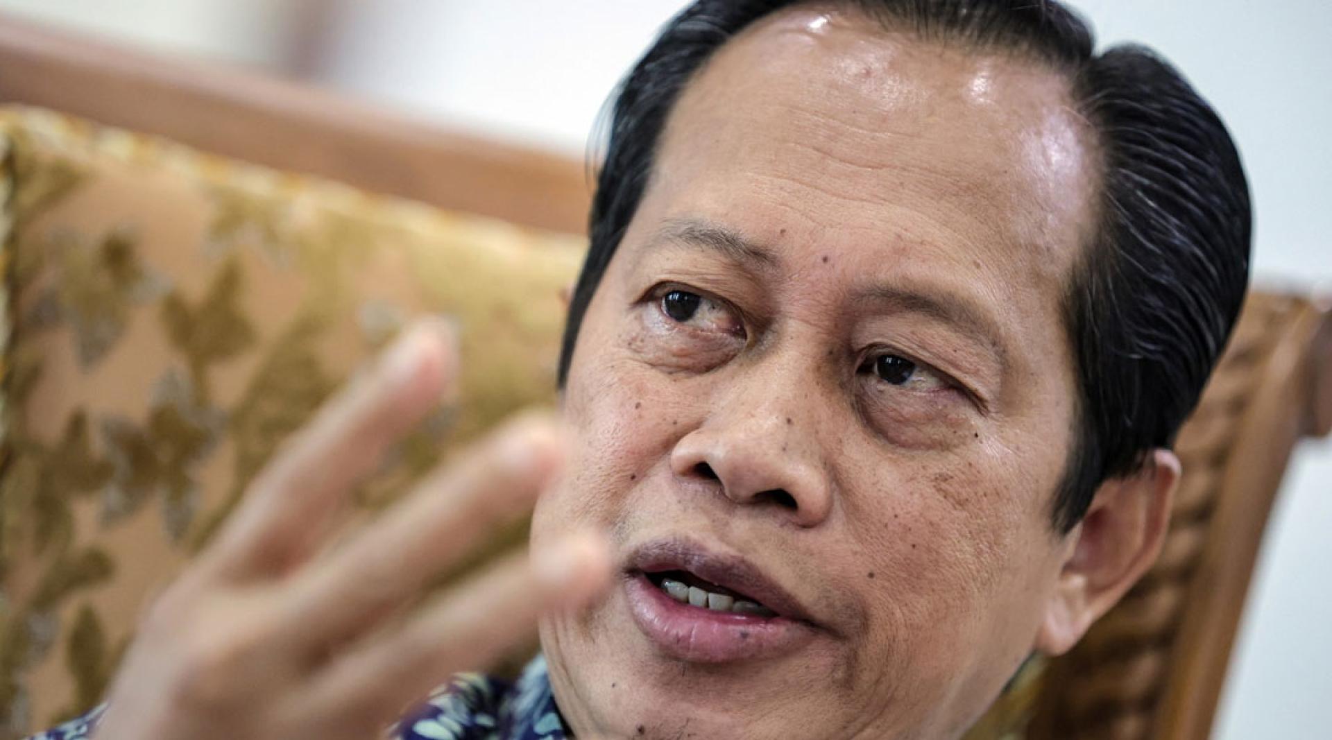 阿末马斯兰：不附加任何条件，任何人皆无需向任何人道歉，我们希望宽恕及忘记过去。