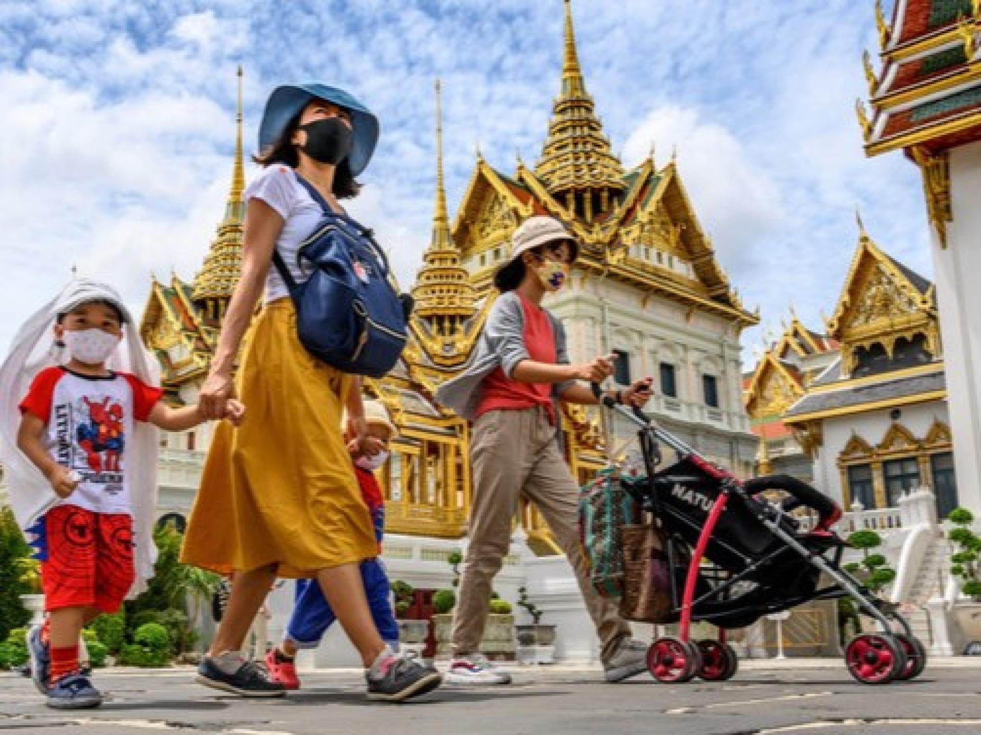 泰国旅游业受中东局势影响，国际航班机票价格大幅上涨，泰国入境旅游市场面临游客数量减少的压力。