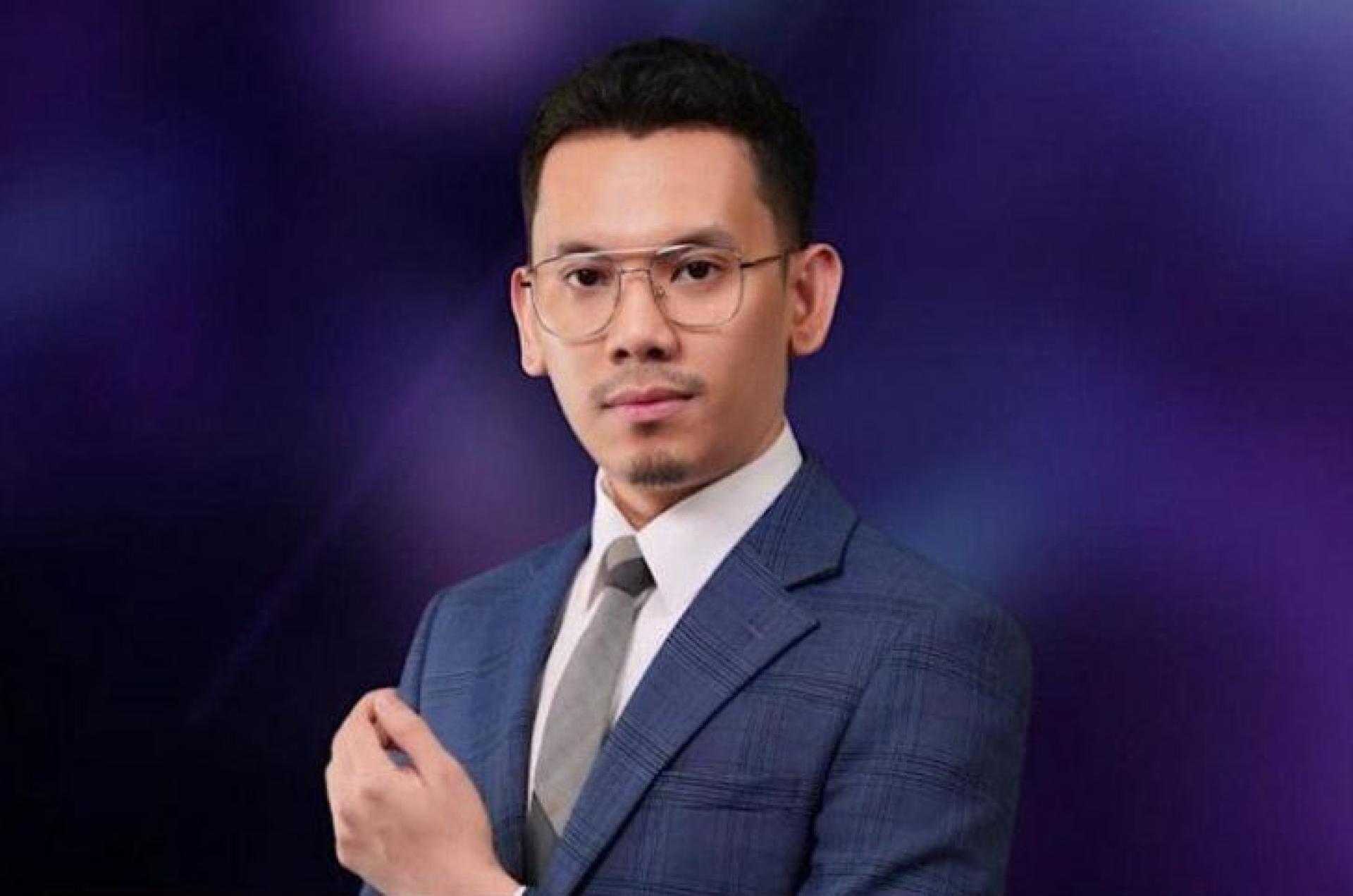 哈菲兹：我们接到很多关于忘记密码的咨询电话。不过，用户需知，密码可在任何时候修改或重置。