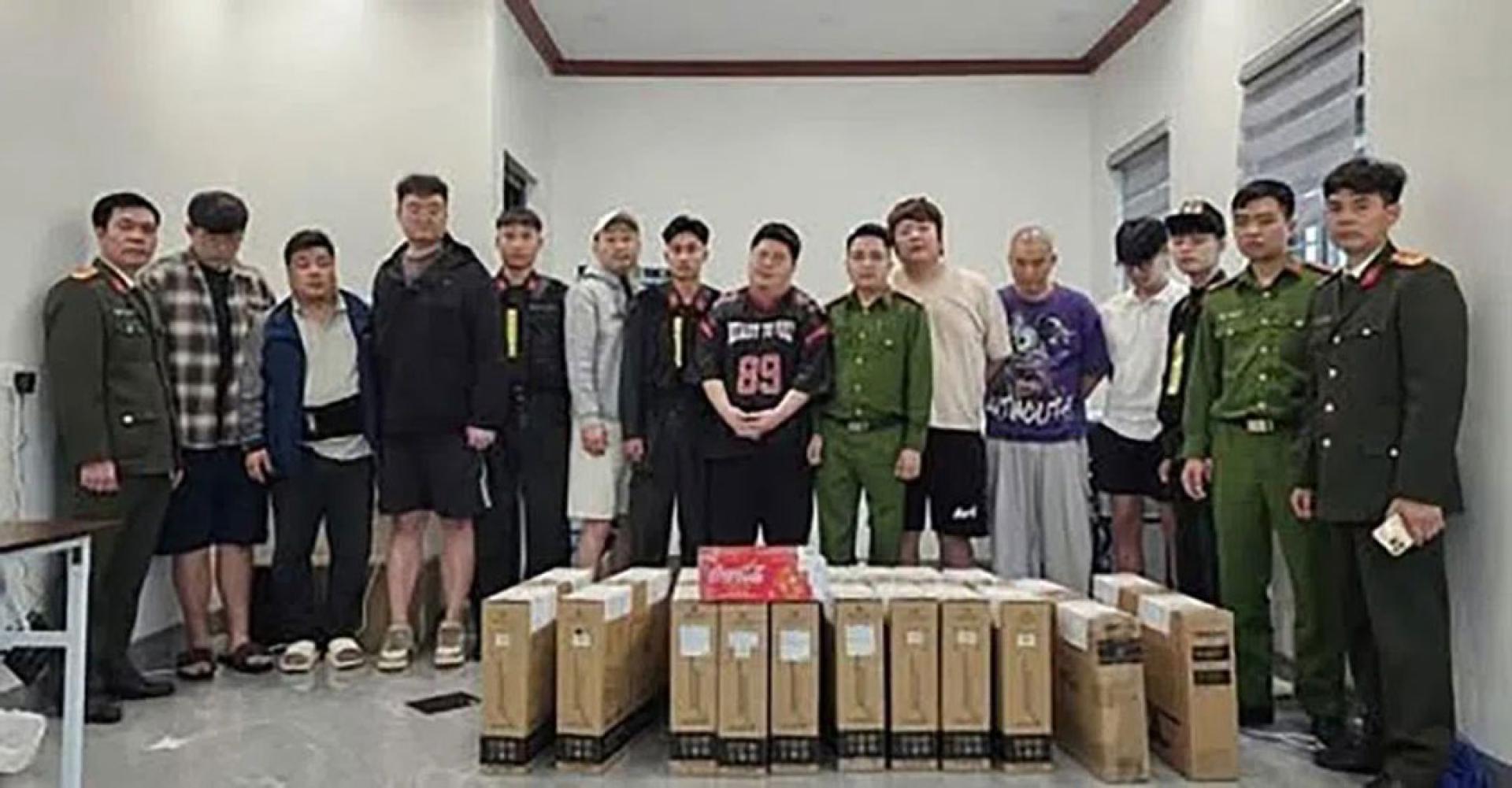 越南警方捣毁一个韩国人运作的诈骗团伙，这个团伙涉嫌诈骗韩国企业12亿韩圜。