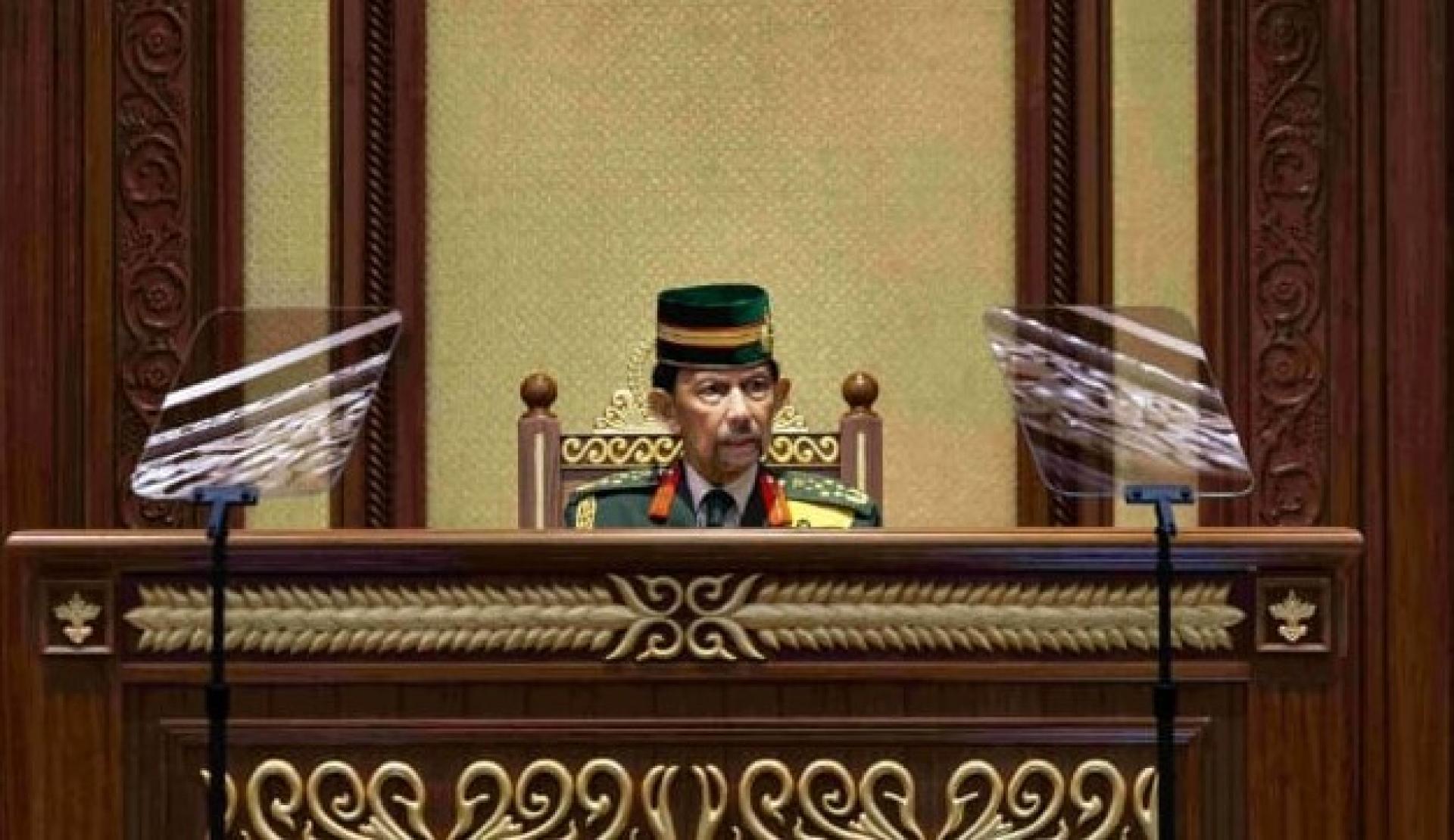 苏丹陛下在国会开幕发表御词