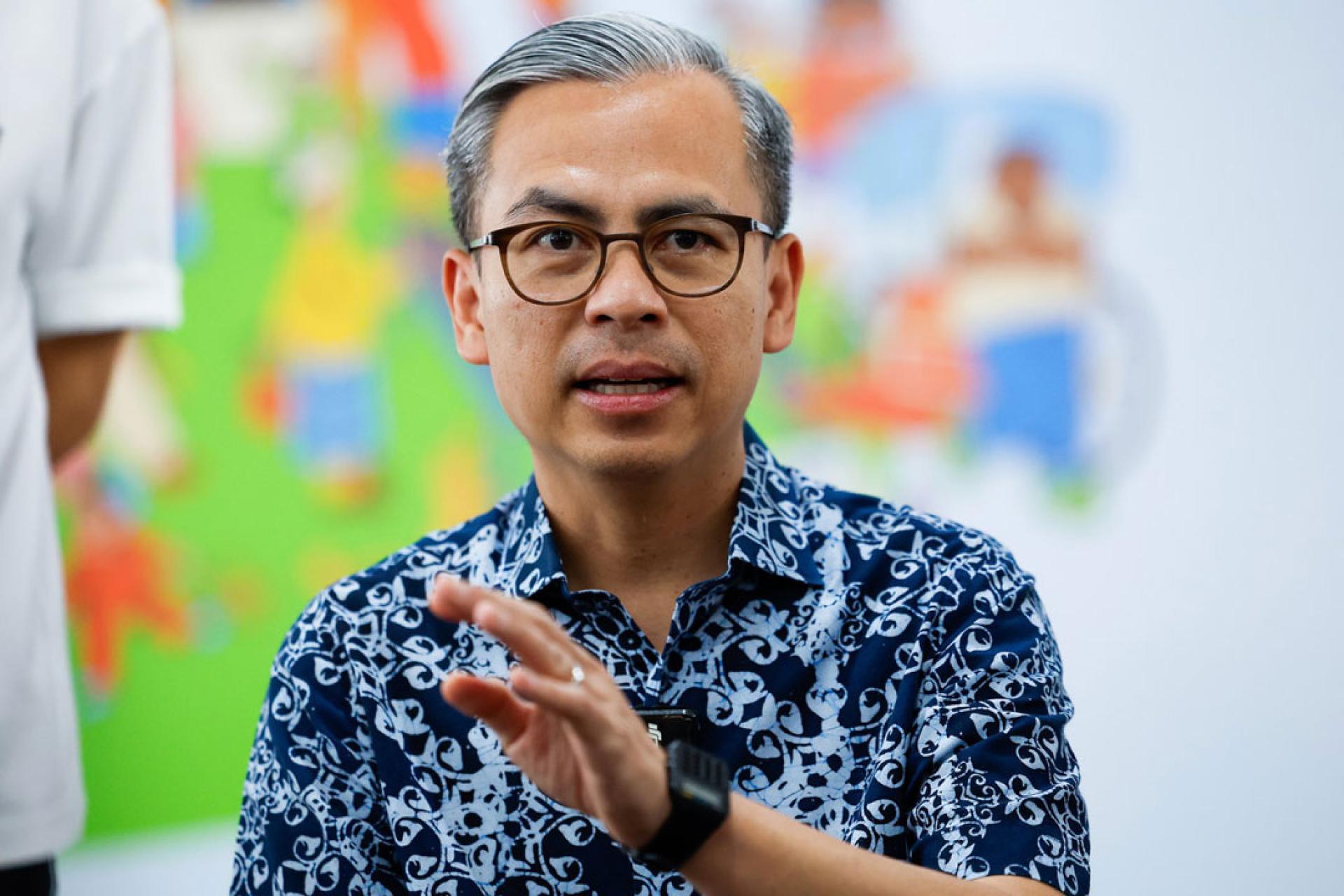 法米：昌明政府同意向全国2196名国家信息传播中心经理及助理经理，发放1000令吉的开斋节特别奖励金。