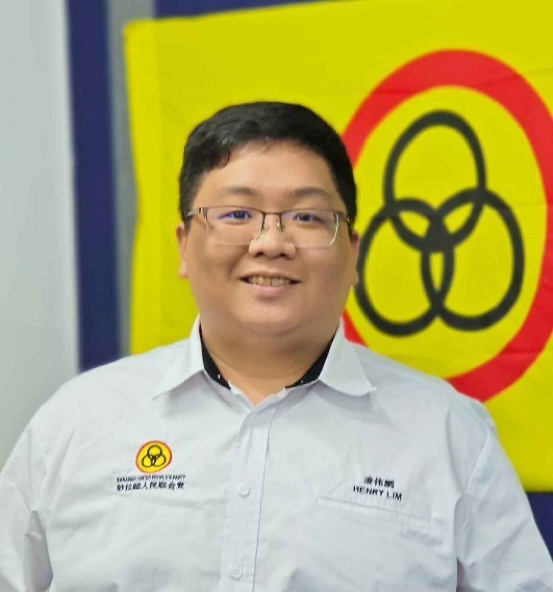 砂人联党埔奕支部青年团秘书凌伟鹏。