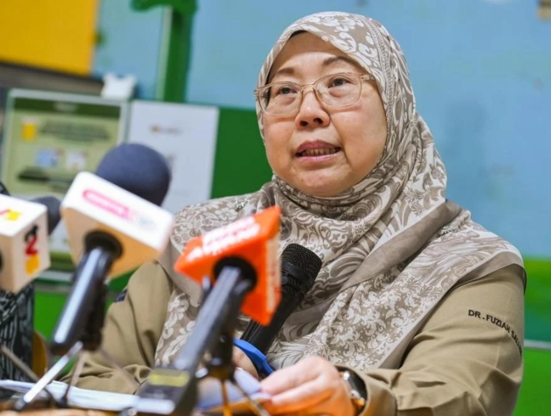 人民公正党总秘书傅芝雅出席活动上受访一瞥。