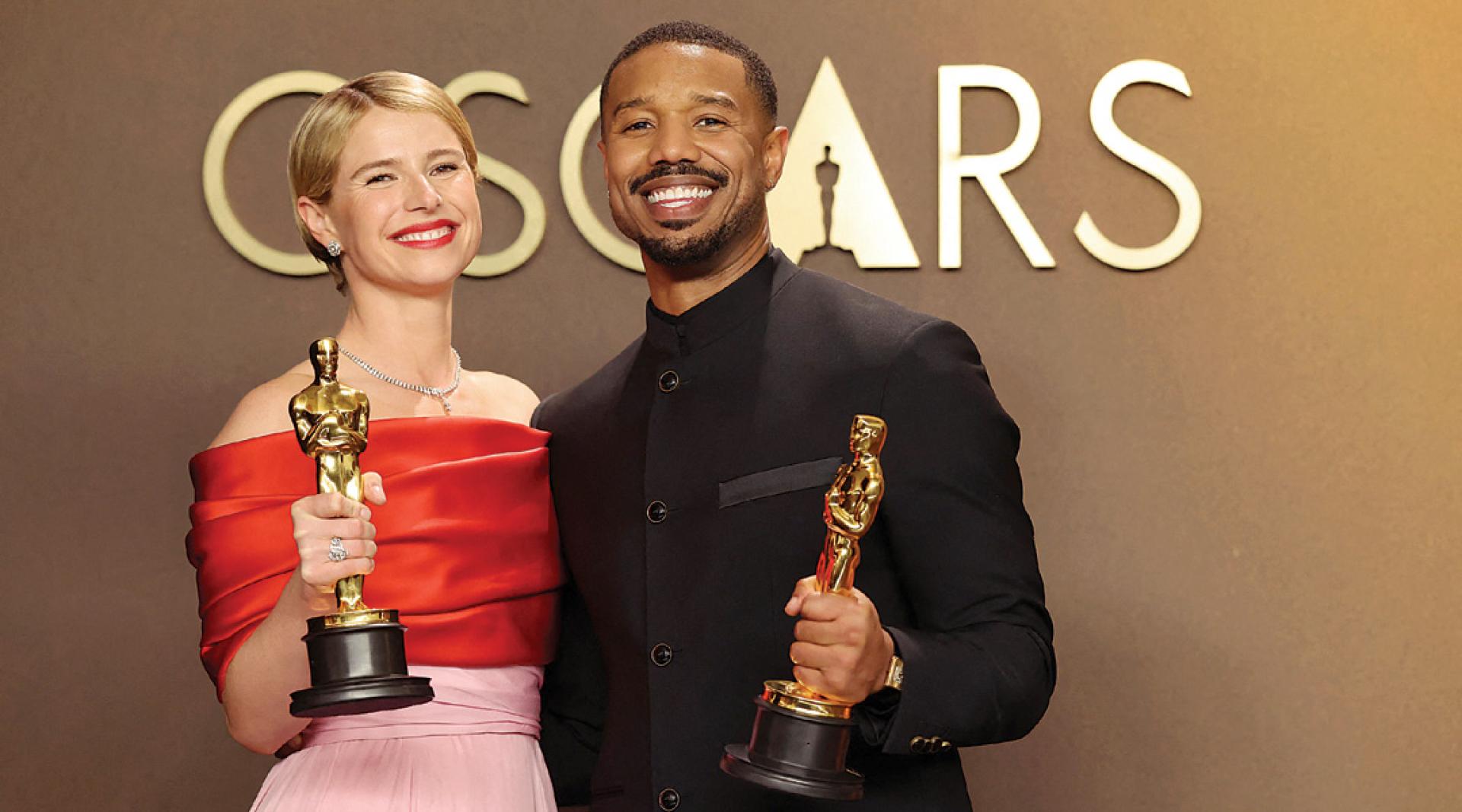 麦可B乔丹、洁西巴克利封帝后。