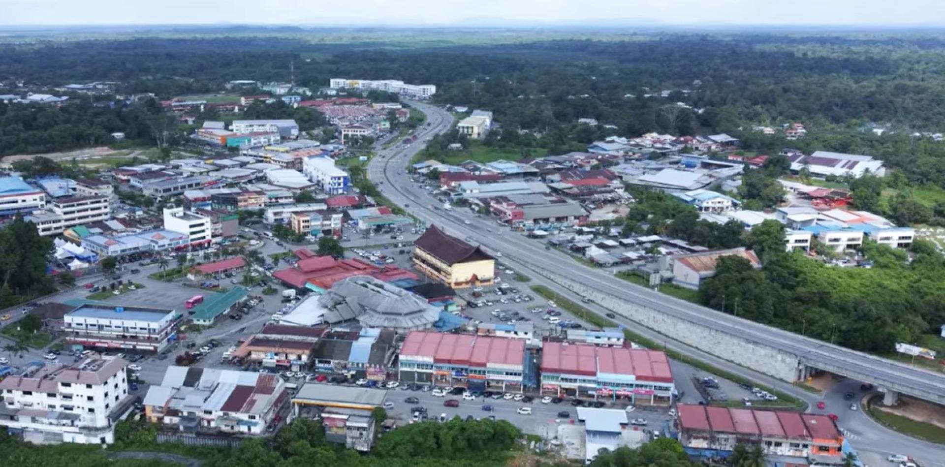 西连镇航拍图。照片：Drone Timilib截图