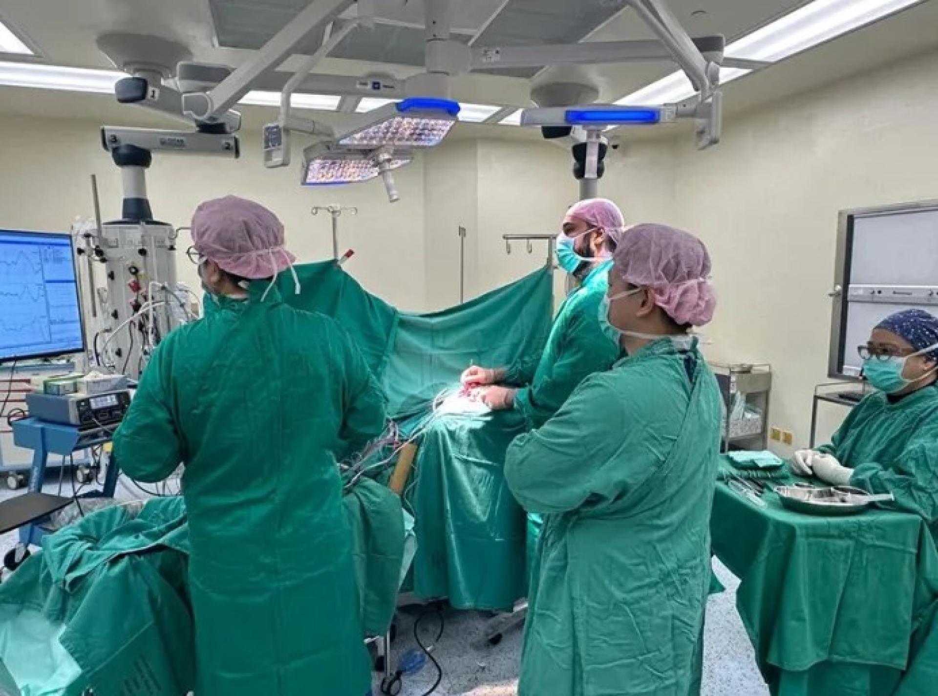 2026年3月11日，美里医院手术团队进行北砂首例清醒开颅手术切除脑瘤。（经患者及家属同意发布）