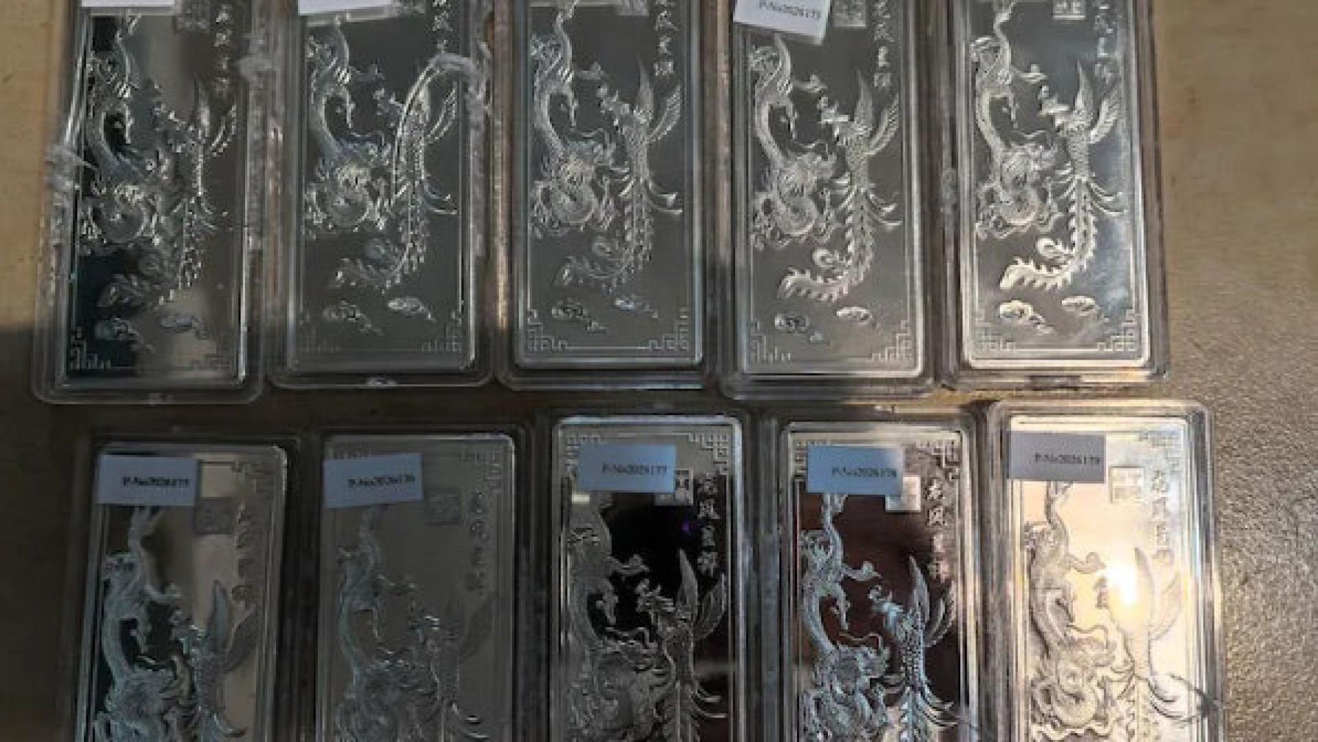 该银条含铜量高达50.54%，锌含量47.04%，而银含量仅有0.16%。