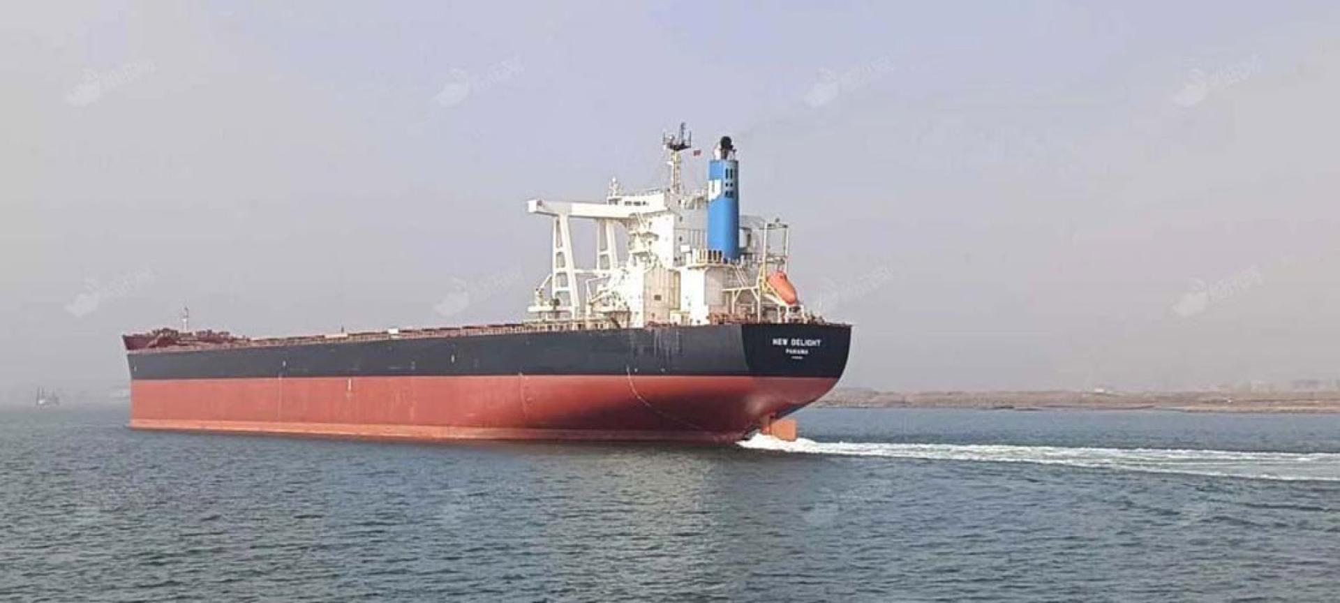 一艘香港小型散货船16日从阿曼湾经霍尔木兹海峡进入波斯湾。（示意图）