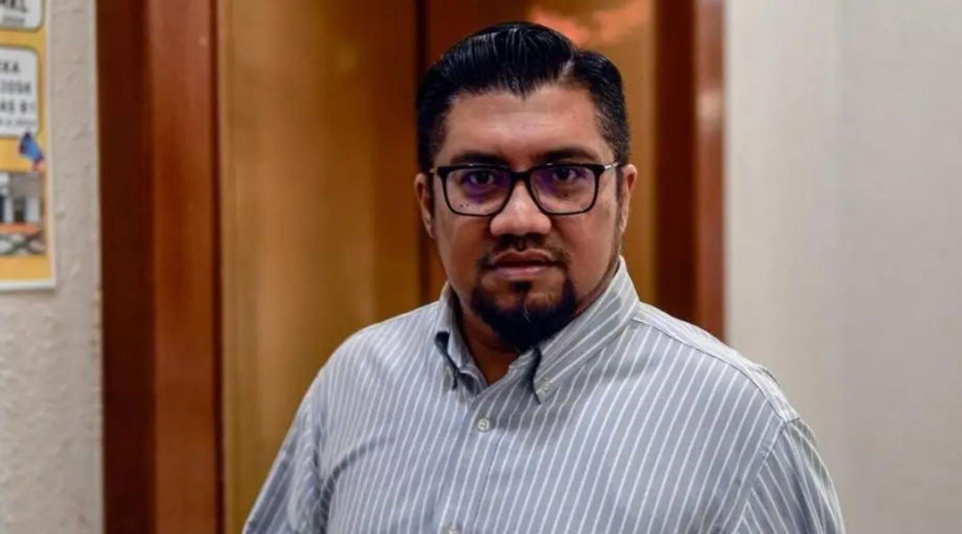 巴德鲁希山证实本身已被土团党开除党籍。