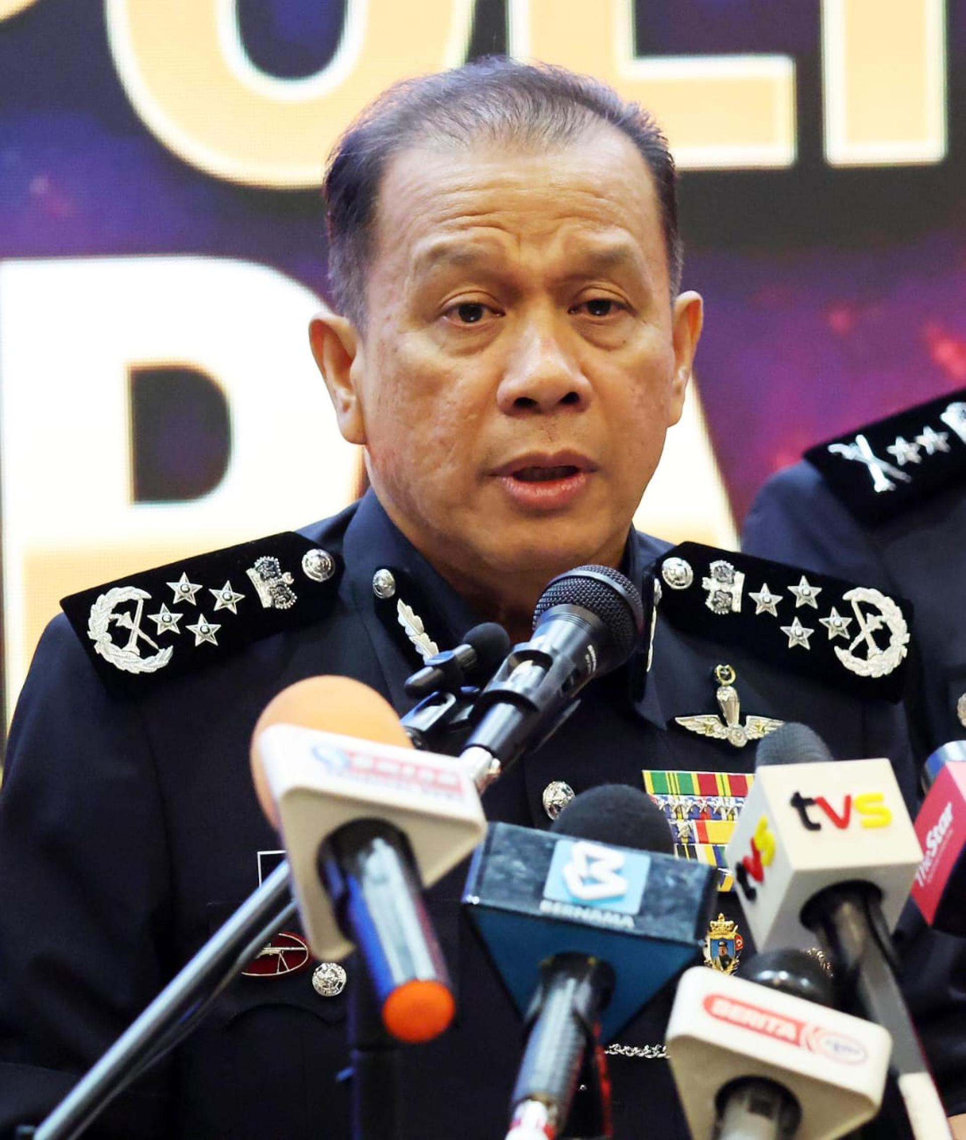 卡立：警方从反洗黑钱角度，调查“企业黑帮”事件。