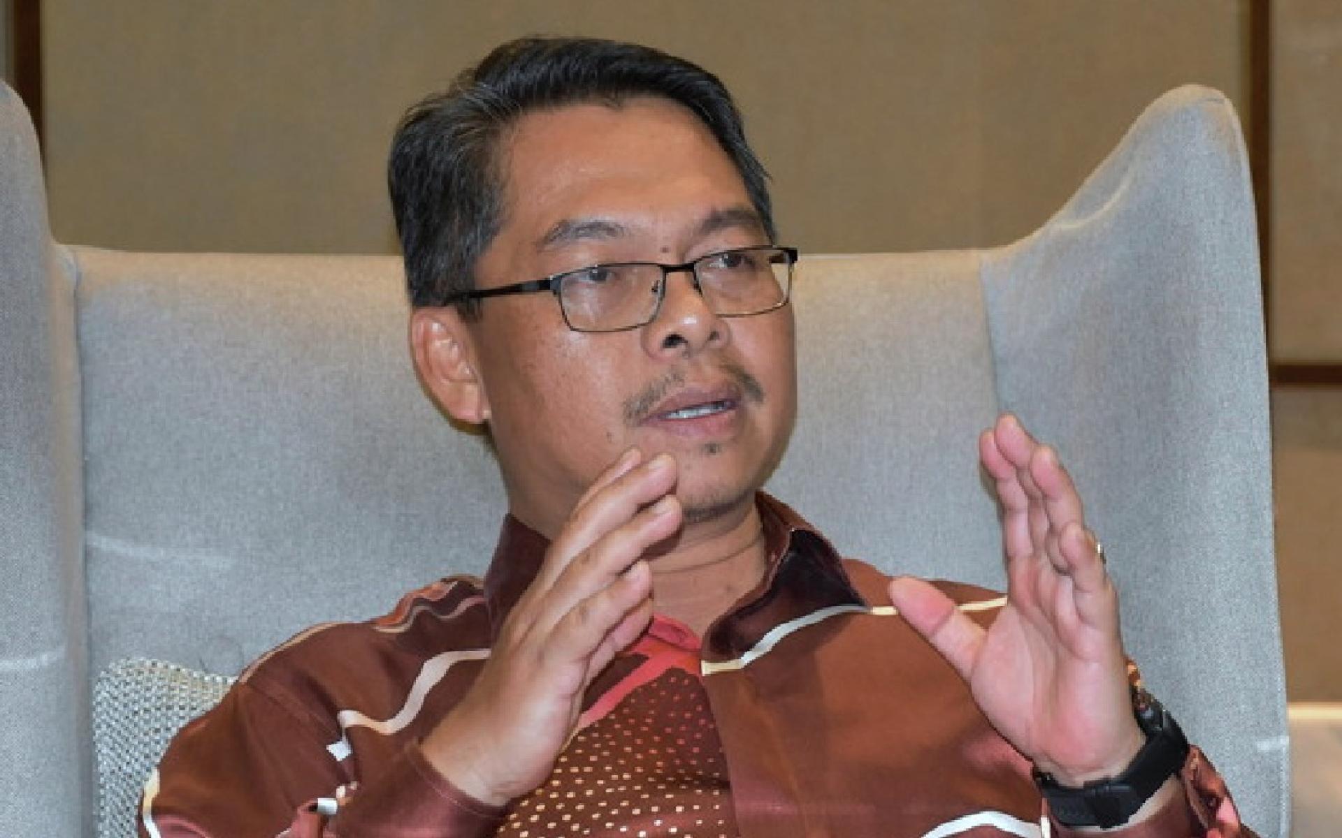 拿督慕沙达法萨姆。