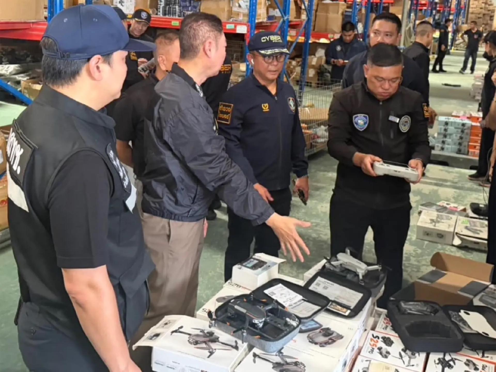 泰国警方侦破一宗无人机走私与非法销售案件，起获逾2000架未获许可的无人机，并揭发涉及本地与外籍人士的商业化运作集团。
