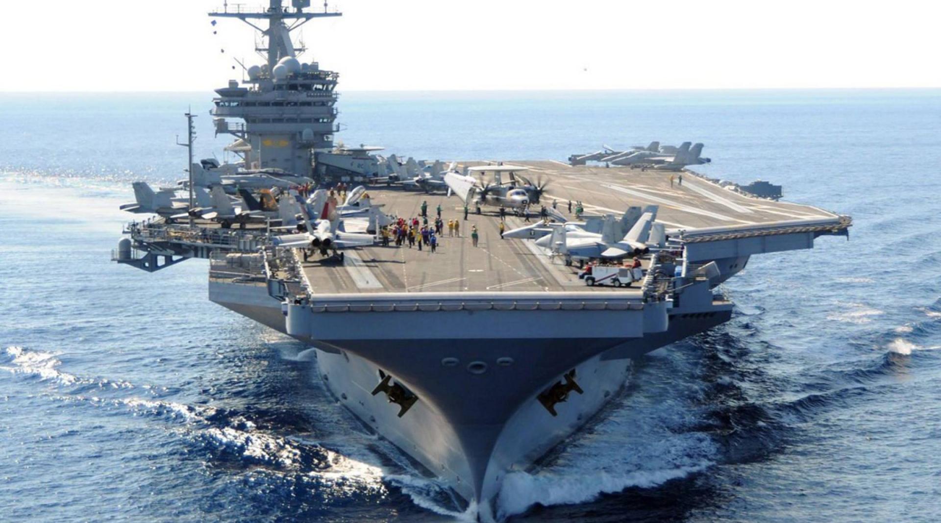 “布什”号航母