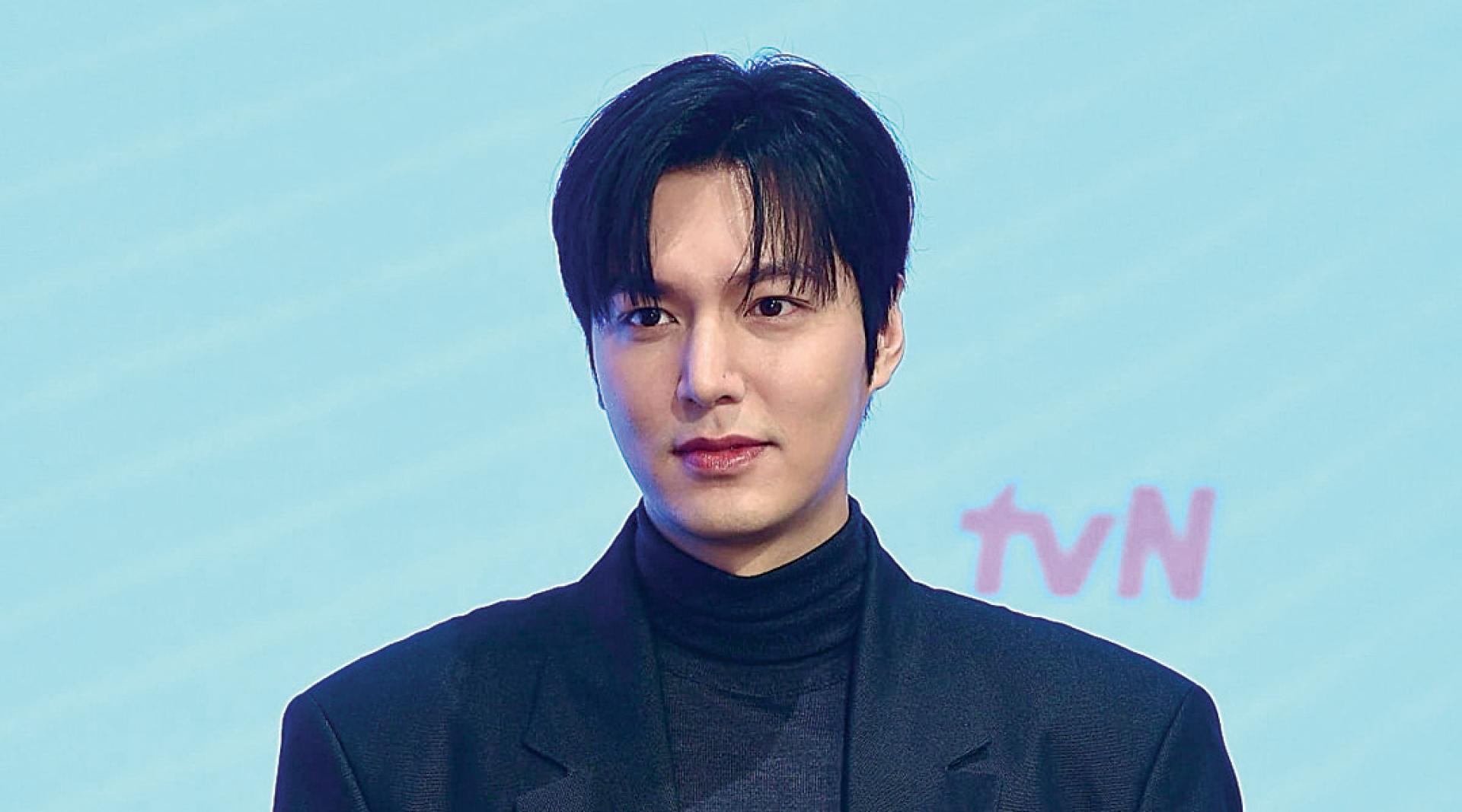 李敏镐连续13年蝉联榜首。