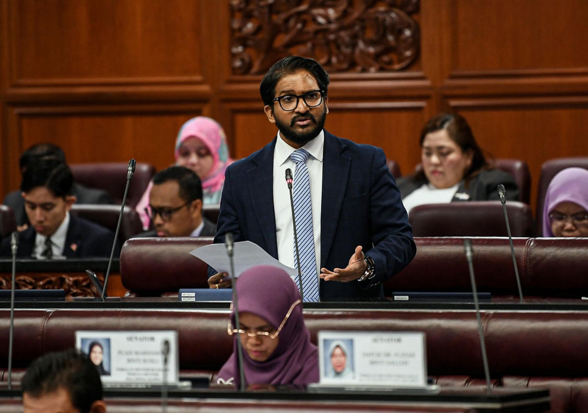 华岚强调，言论享豁免不等于免责，国会议员须避免煽动社会情绪。