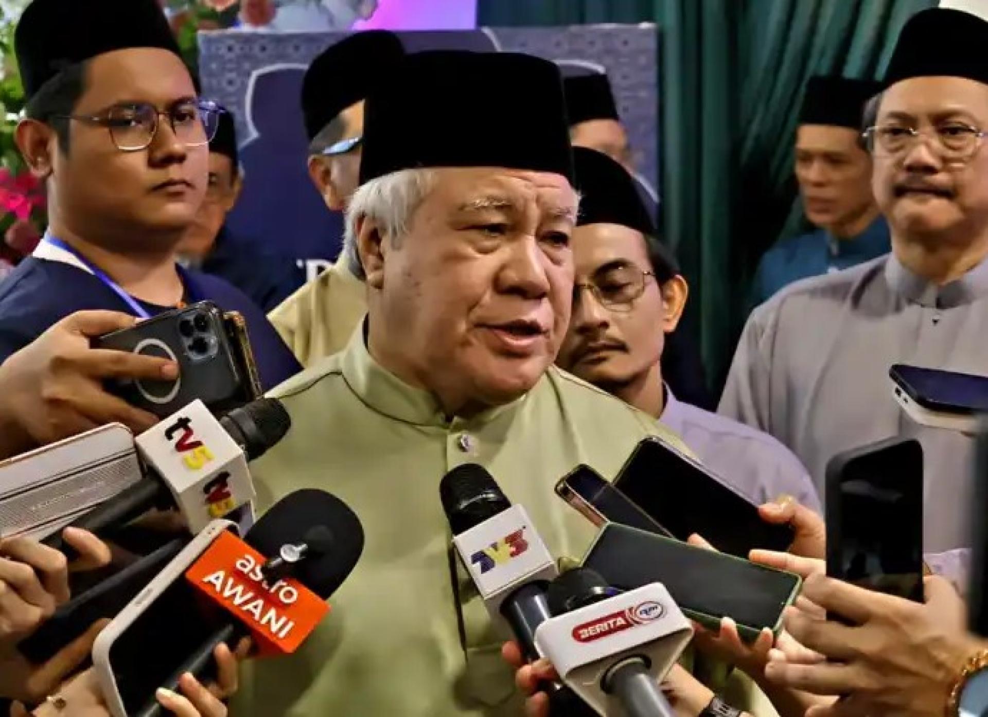 拿督阿玛阿旺登雅。