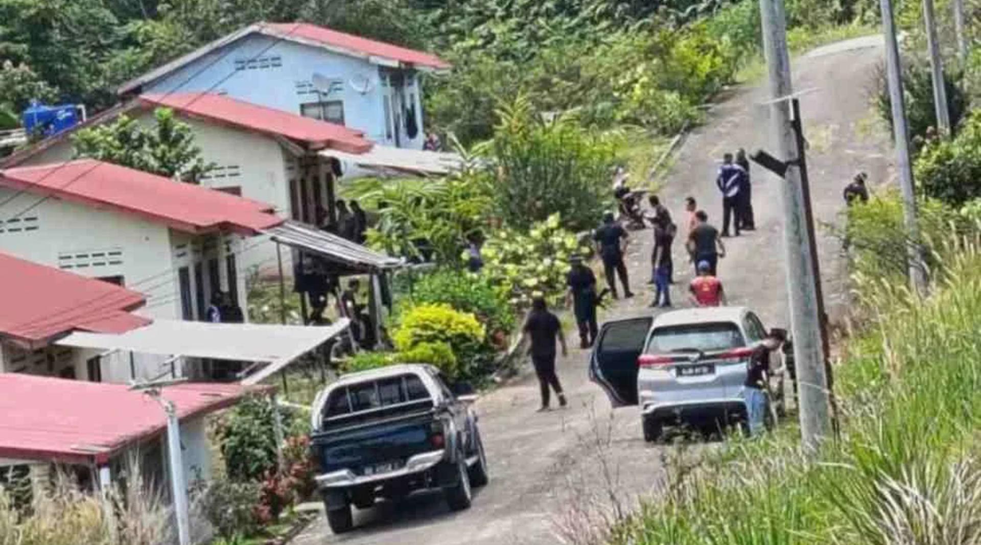 中年男子持自制枪连射8弹，导致弟弟惨死。