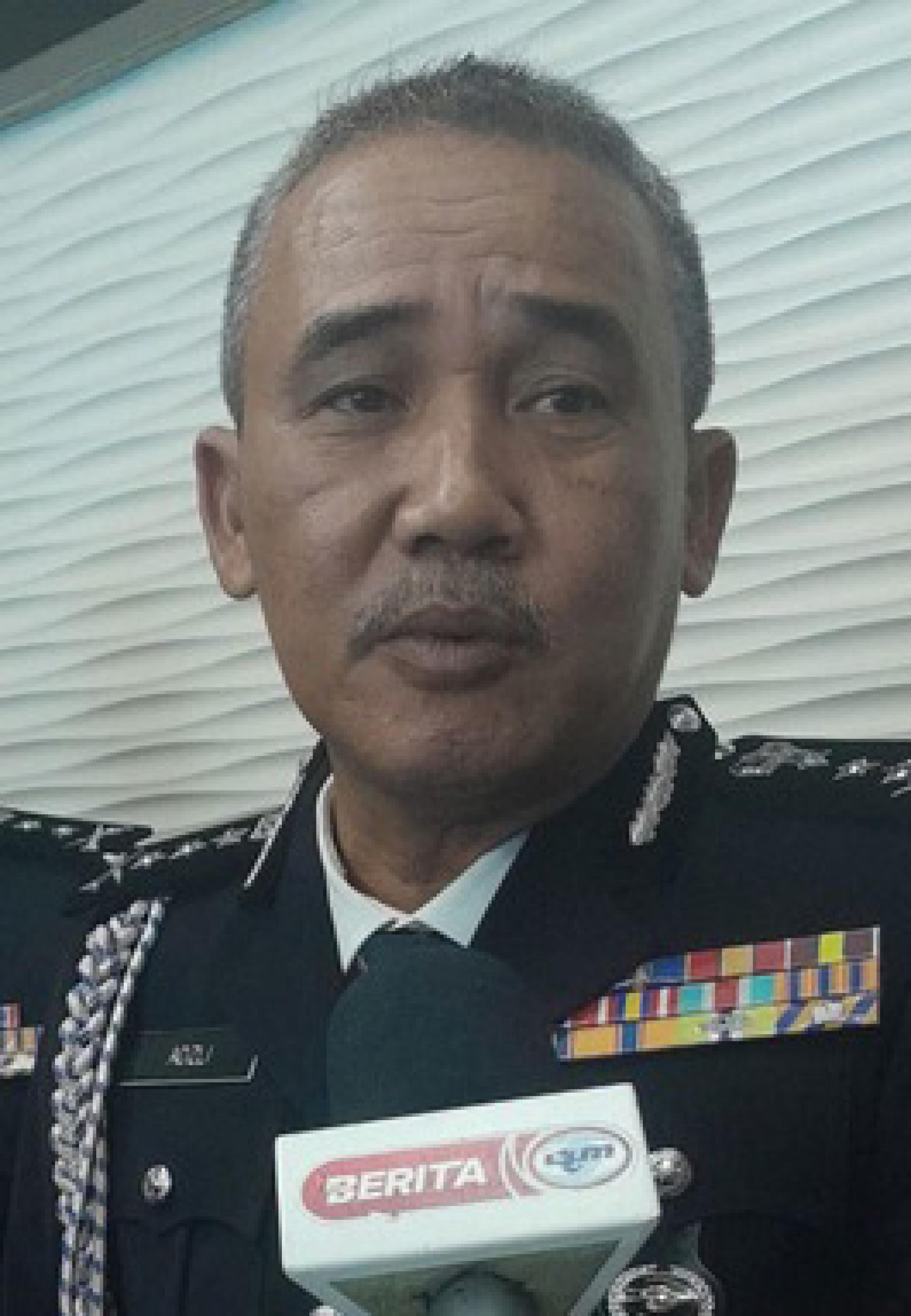 吉州总警长阿兹里。