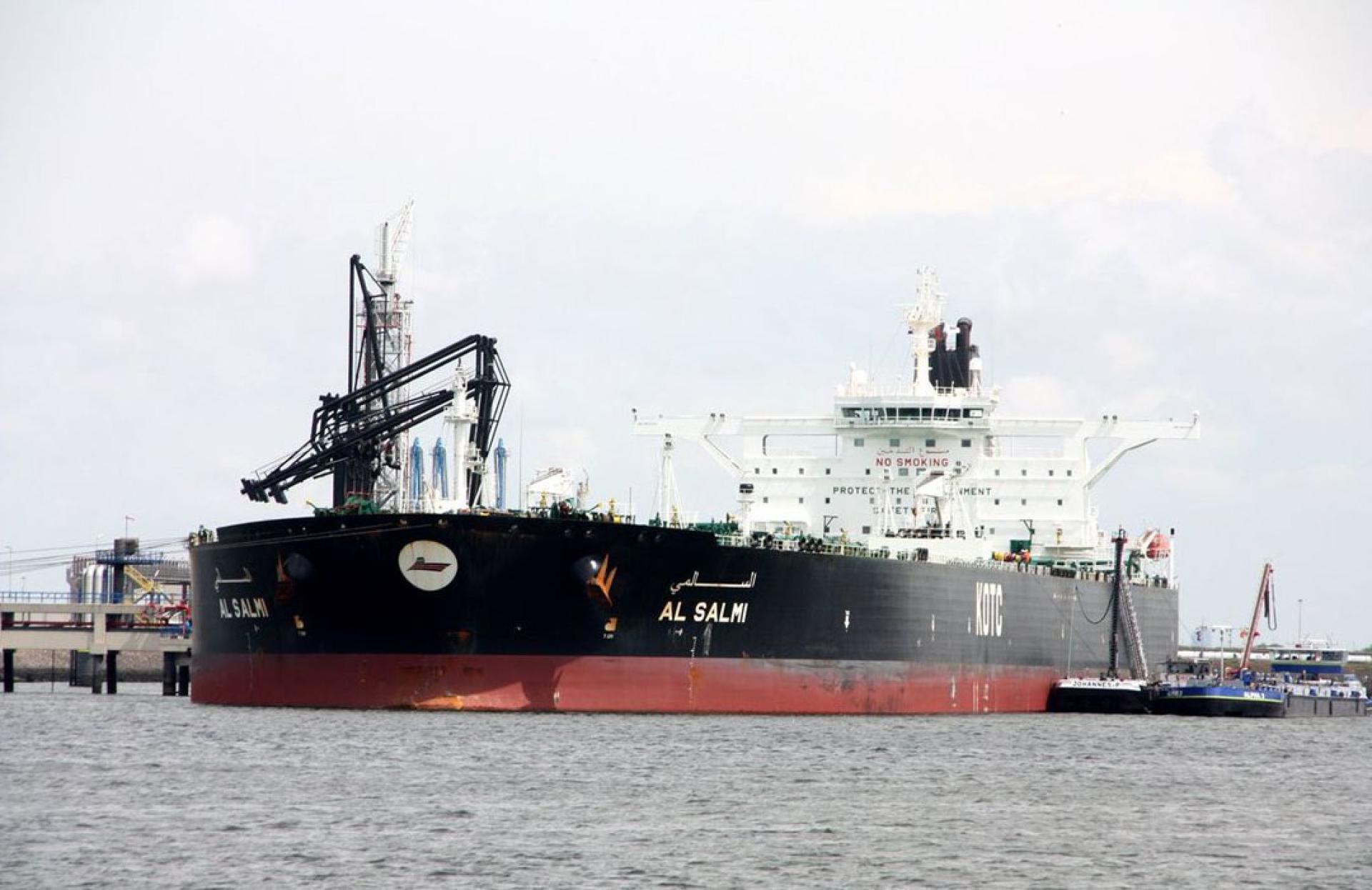 “塞勒米”号油轮